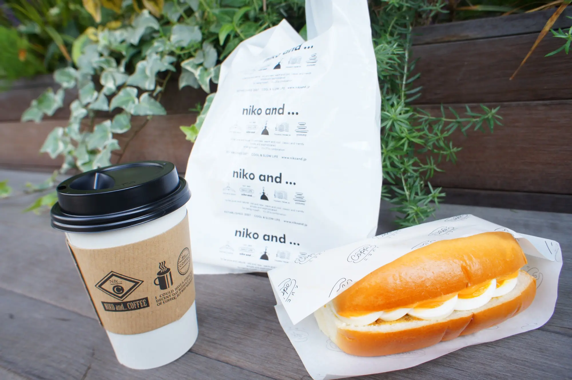 《ご当地MORE✩東京》絶品コッペパンサンド!【niko and...COFFEE】名物❤️ニコパンが美味しすぎる☻_4