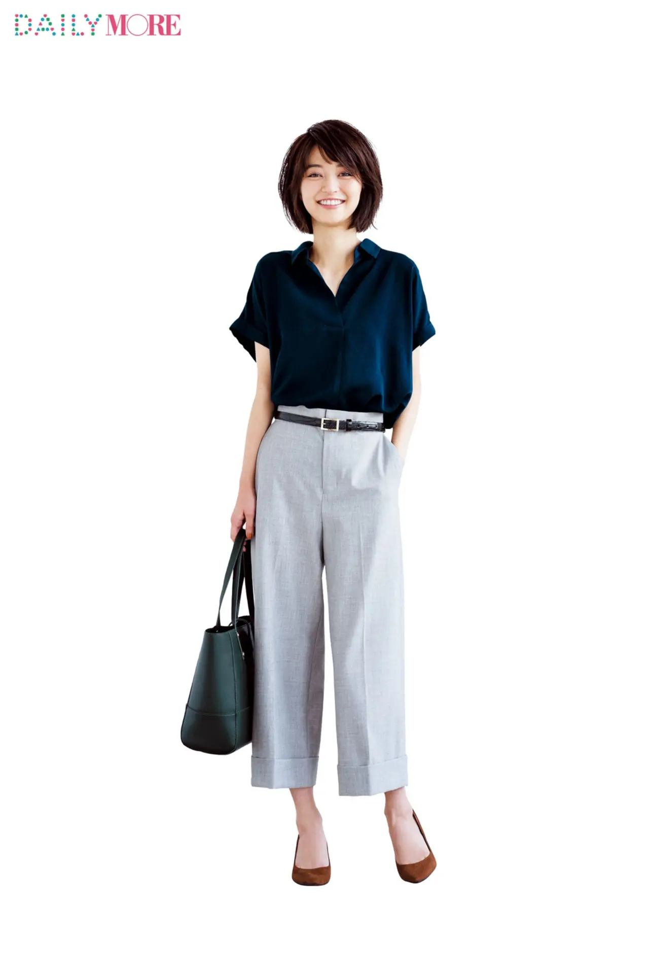 【今日のコーデ/逢沢りな】大事なプレゼンがある水曜日はスキッパーシャツでONモード!_1