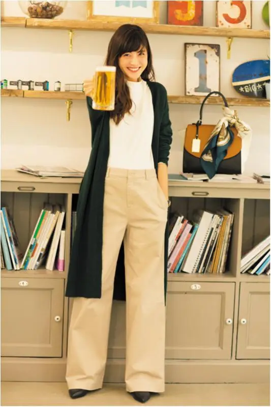 【今日のコーデ/佐藤ありさ】友人宅で忘年会の火曜日は大人なワイドパンツが味方♡_1