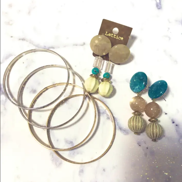 【ITEM】アクセはハンド、プチプラの時代!Latticeで購入!300円ピアスが高見え♡_1