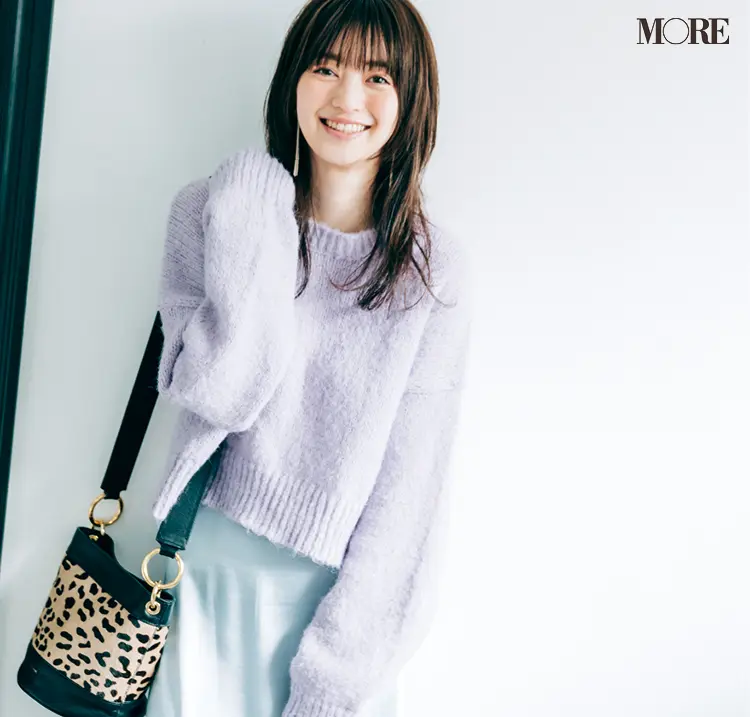 モヘア調ニットで小顔見え