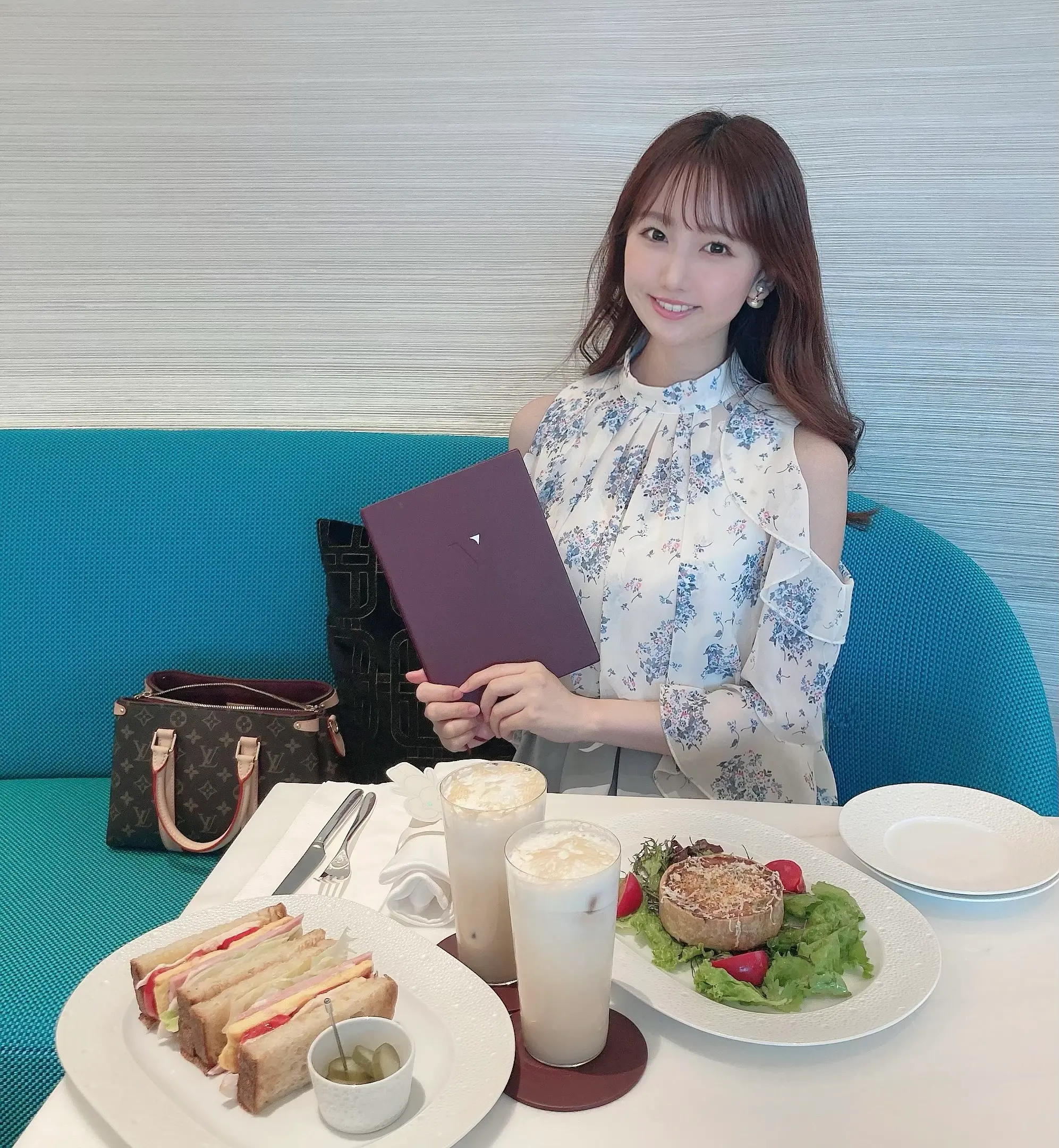 ヴィトンのカフェ♪_1