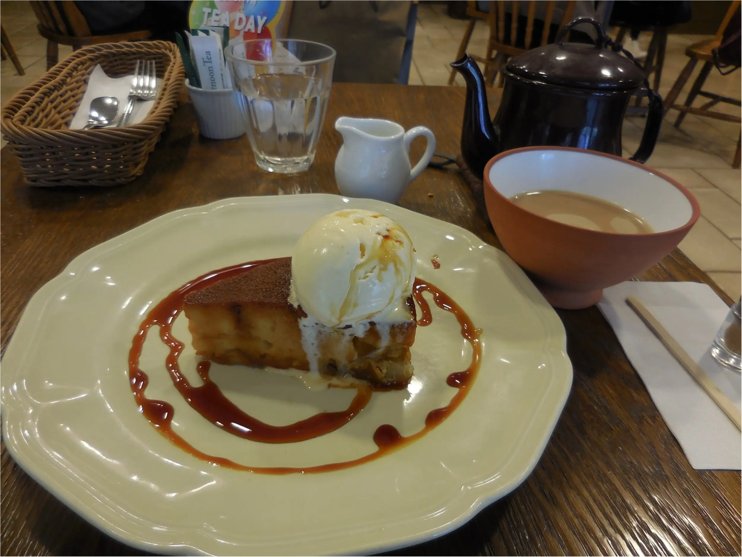 【アフタヌーンティー・ティールーム TEA DAY】11月1日は紅茶の日で店内すべての紅茶が111円でした_6