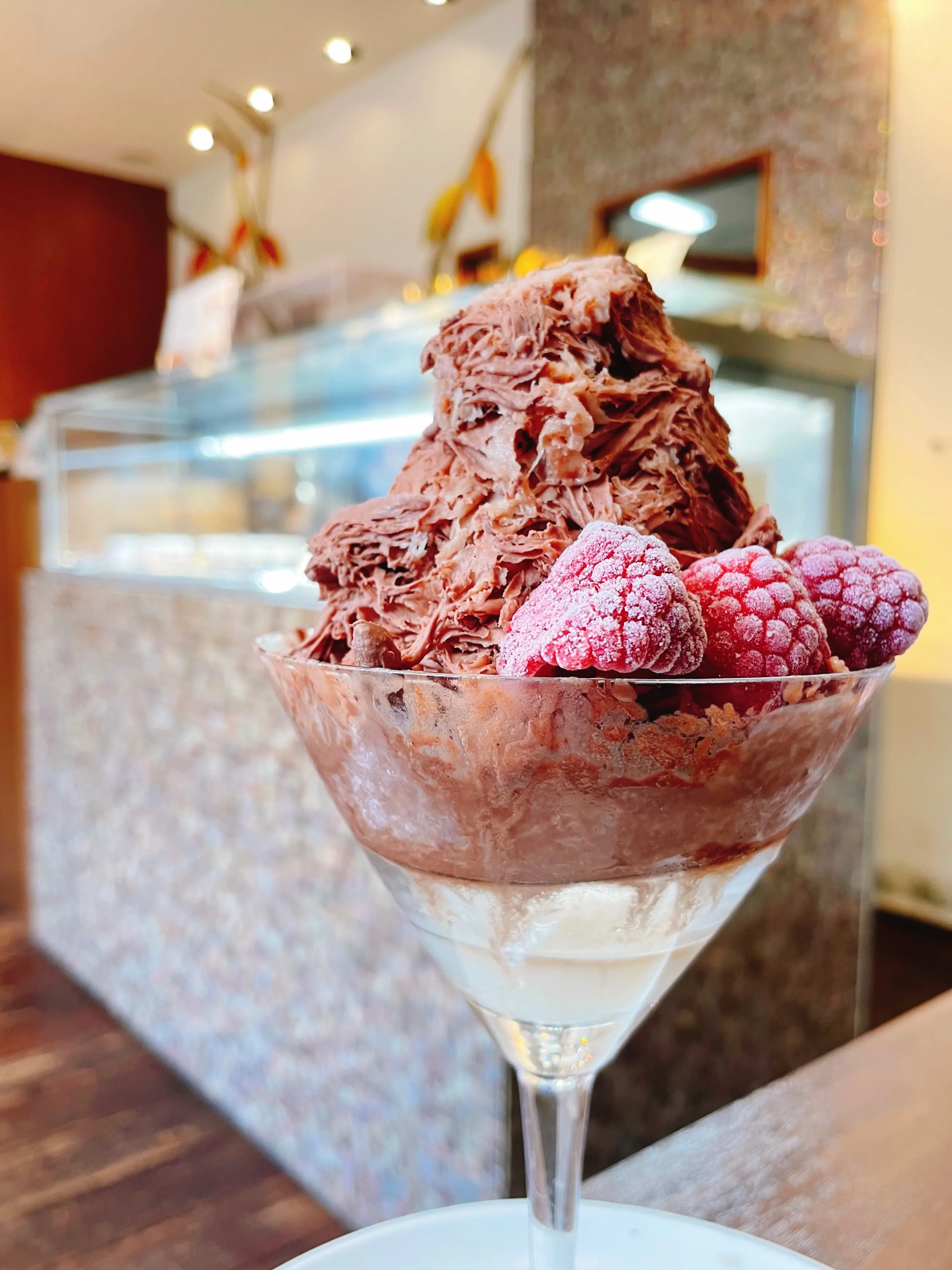 吉祥寺のチョコレート店「プレスキルショコラトリー」のグラニテ・ショコラ