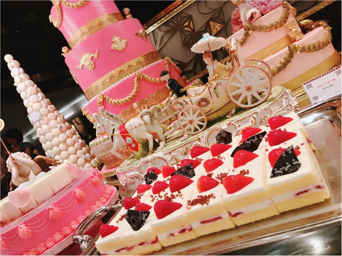 【最高にフォトジェニック!】モアハピ部10期で可愛すぎるスイーツビュッフェ♡♡_3