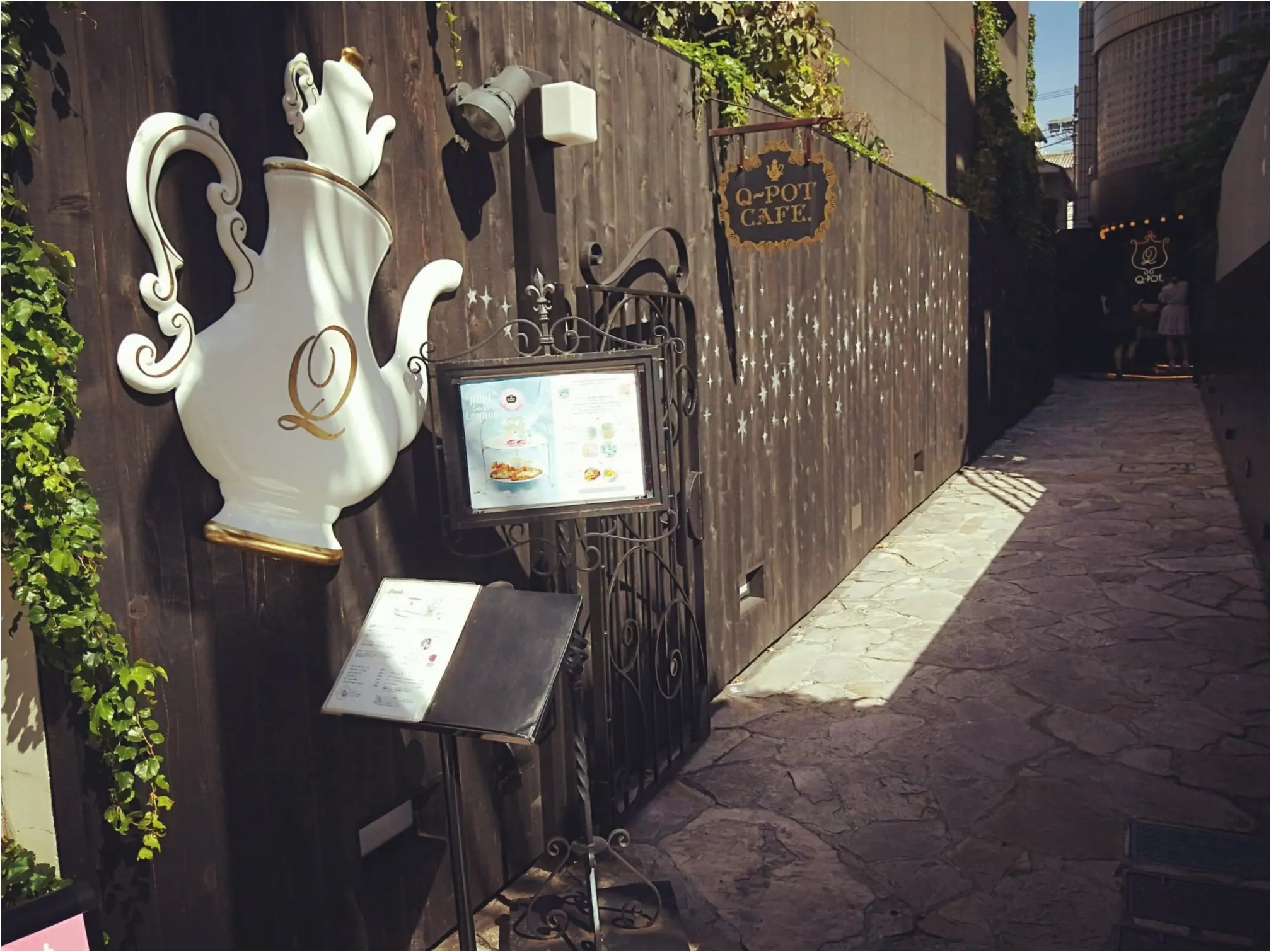 【表参道 Q-pot CAFE.】お菓子で溢れた店内で♡アクセサリーをモチーフにしたスイーツに舌鼓_1
