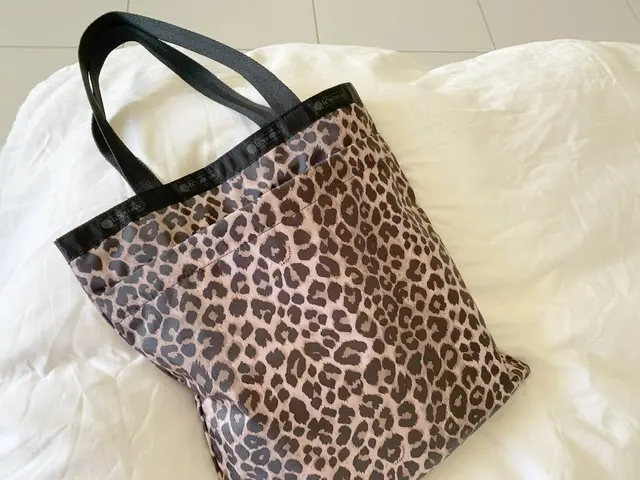 実用性もファッション性も優れた『LeSportsac』秋の新作バッグ!_1