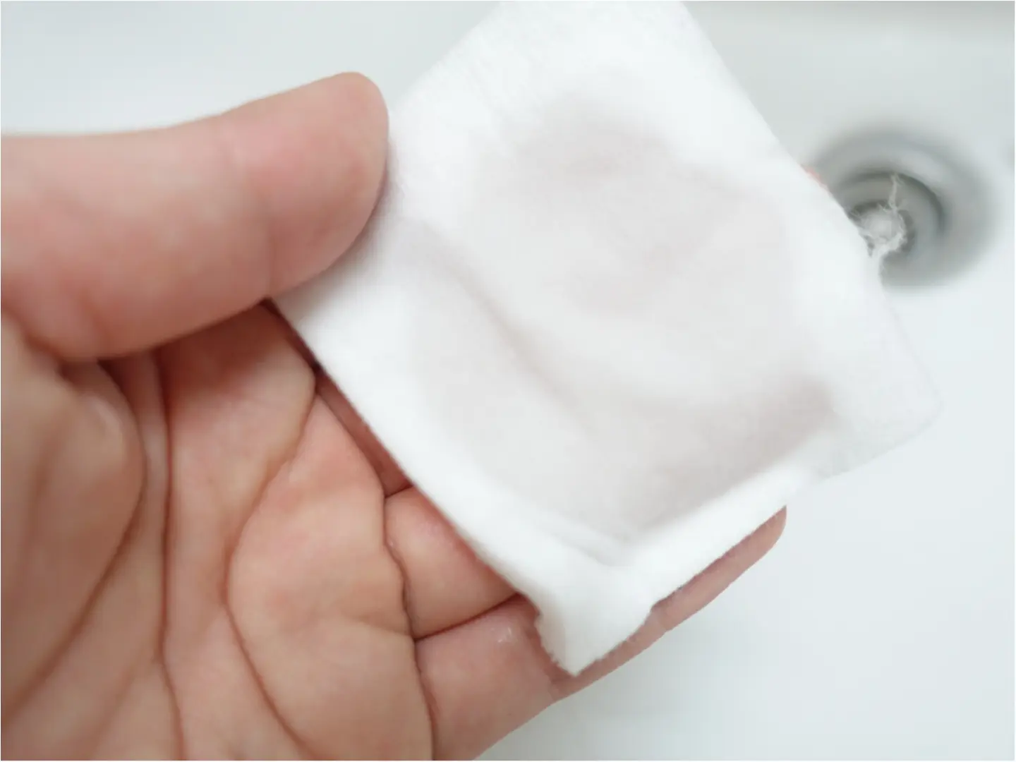 《無印良品》これからの季節にぴったりコスメ!完売続出のふき取り化粧水がすごい!_2