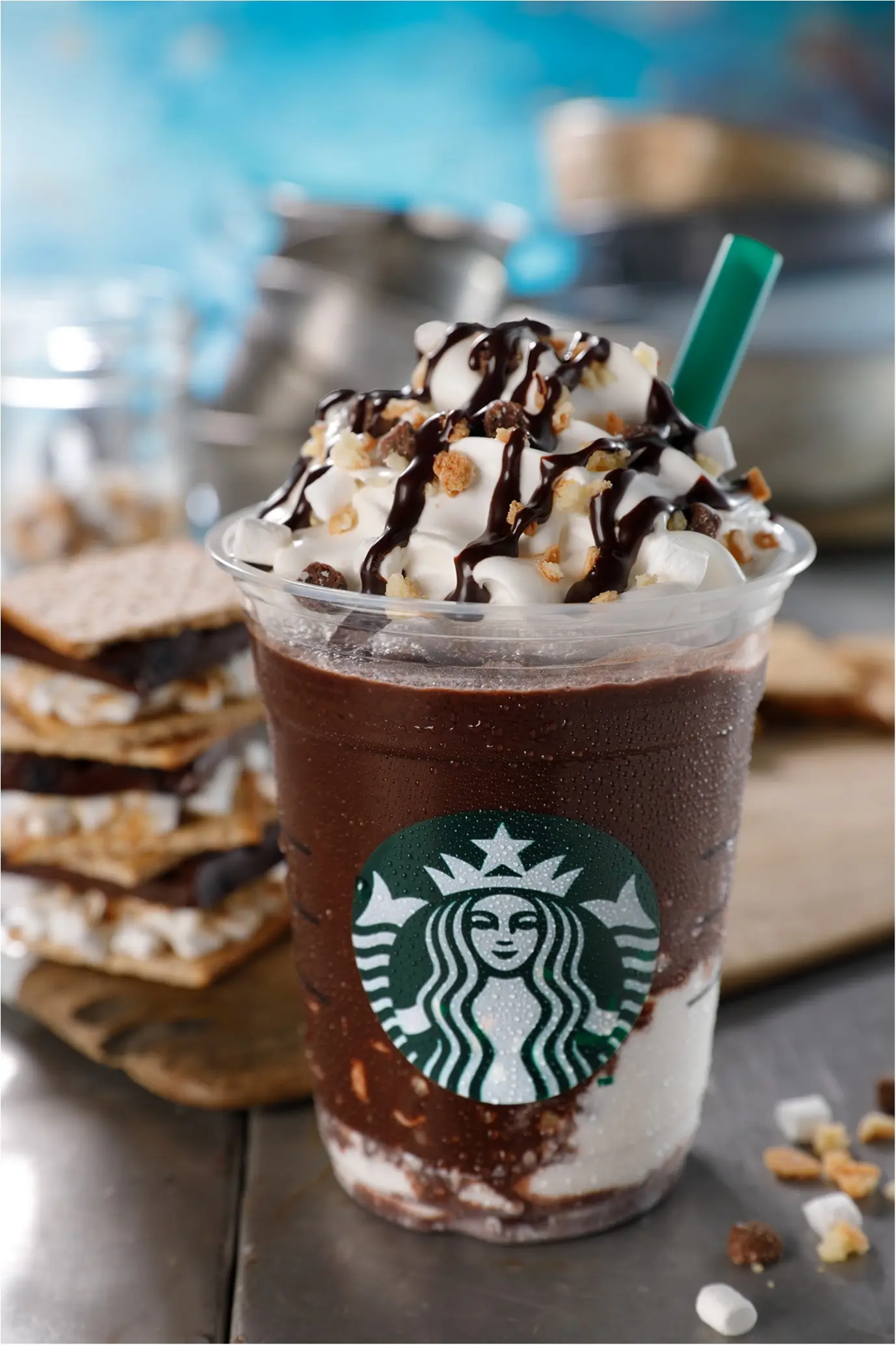 『スターバックス』の新作は【スモア】! チョコレートなのにスッキリな大人フラペチーノが8/10(木)〜8/31(木)限定発売♡_1