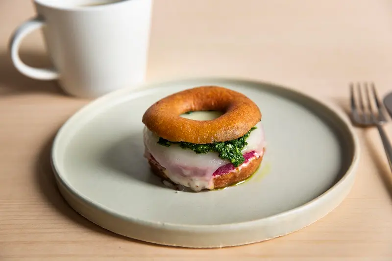京都カフェのニューフェイス♡ ドーナツファクトリー「koe donuts」が、とにかくおしゃれすぎる件!_6