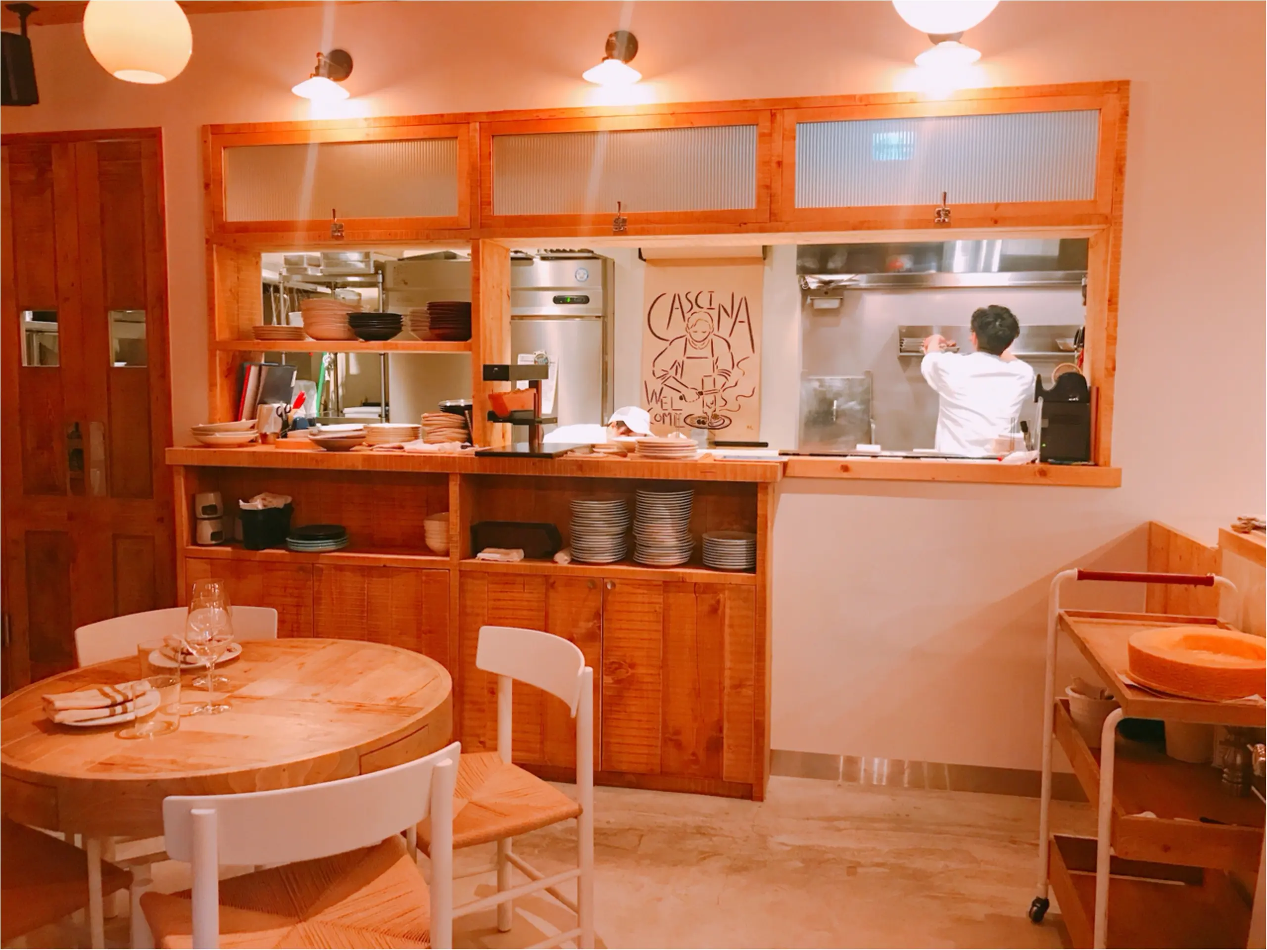 【恵比寿グルメ】駅近!《Cheese Tavern CASCINA》の絶品チーズピザ♡_2