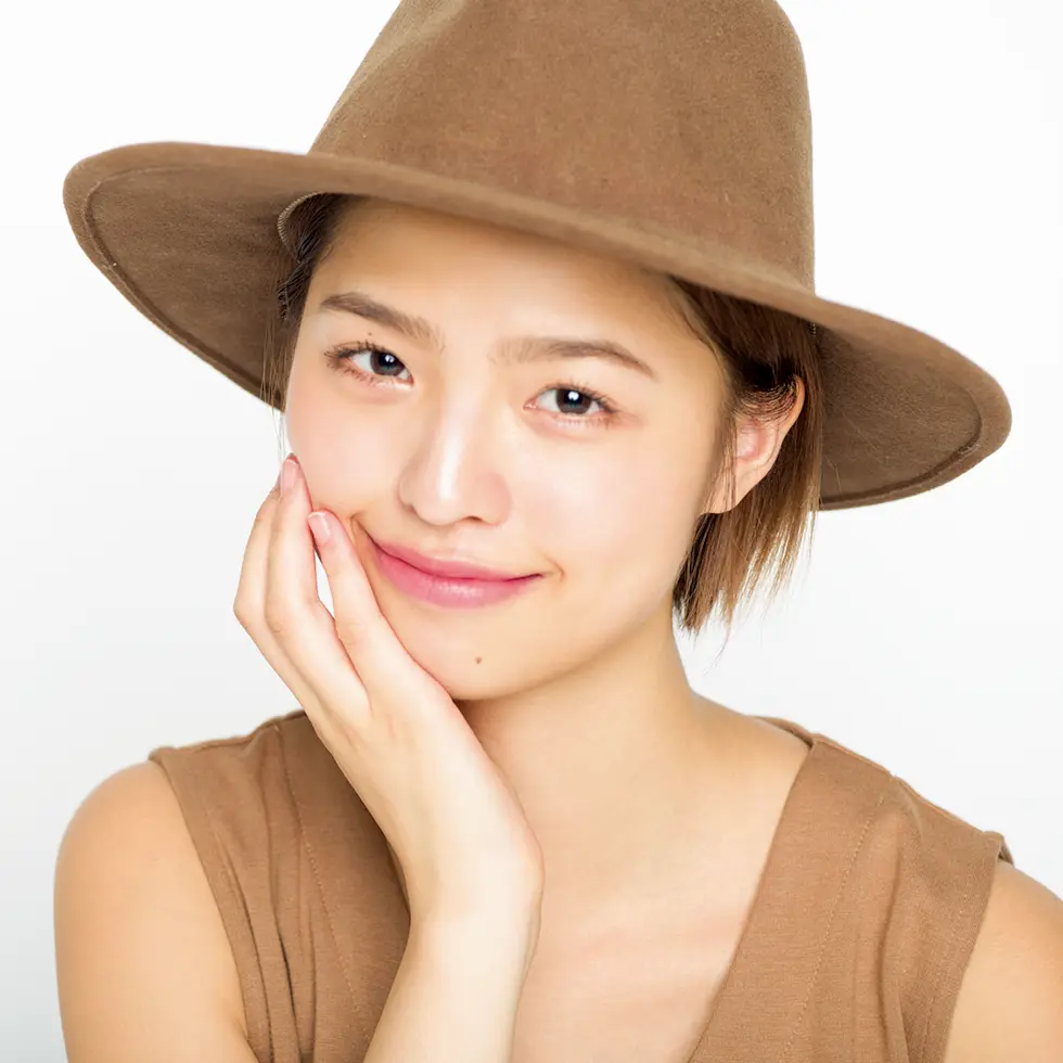 おしゃれ上手な、菊池晴美ちゃんが伝授! 服×メイク×ヘアの最旬バランス♪(2)_2