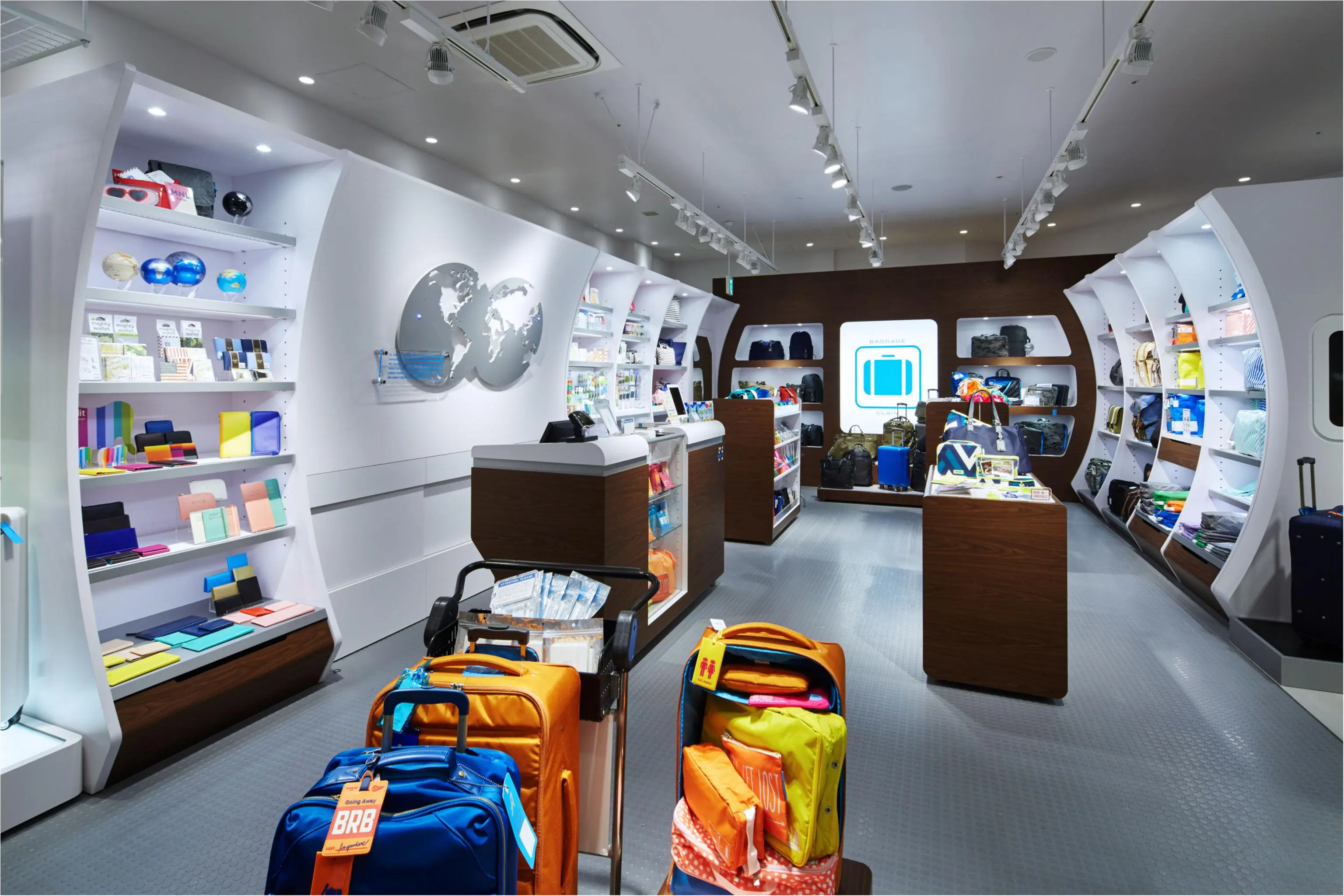 旅の準備はOK? 関西の新ランドマーク EXPOCITYにフライトワンが登場☆_1