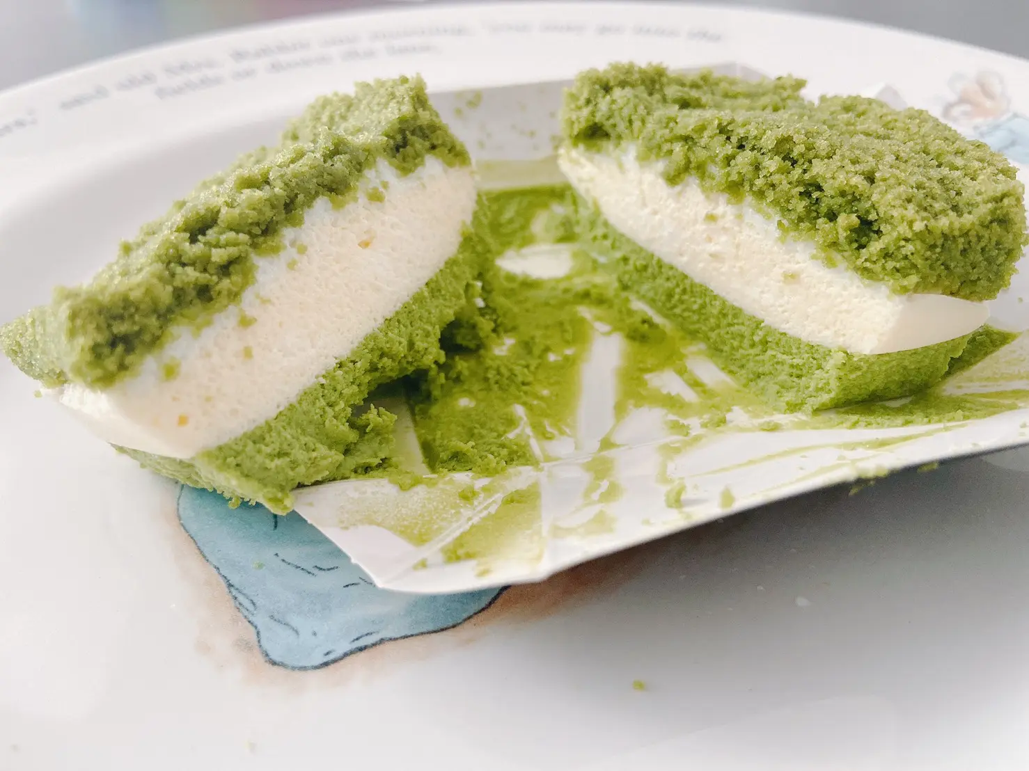 【新発売】抹茶とチーズの最強コンビ!ファミマの宇治抹茶づくしレポ第1弾【食レポ】_3