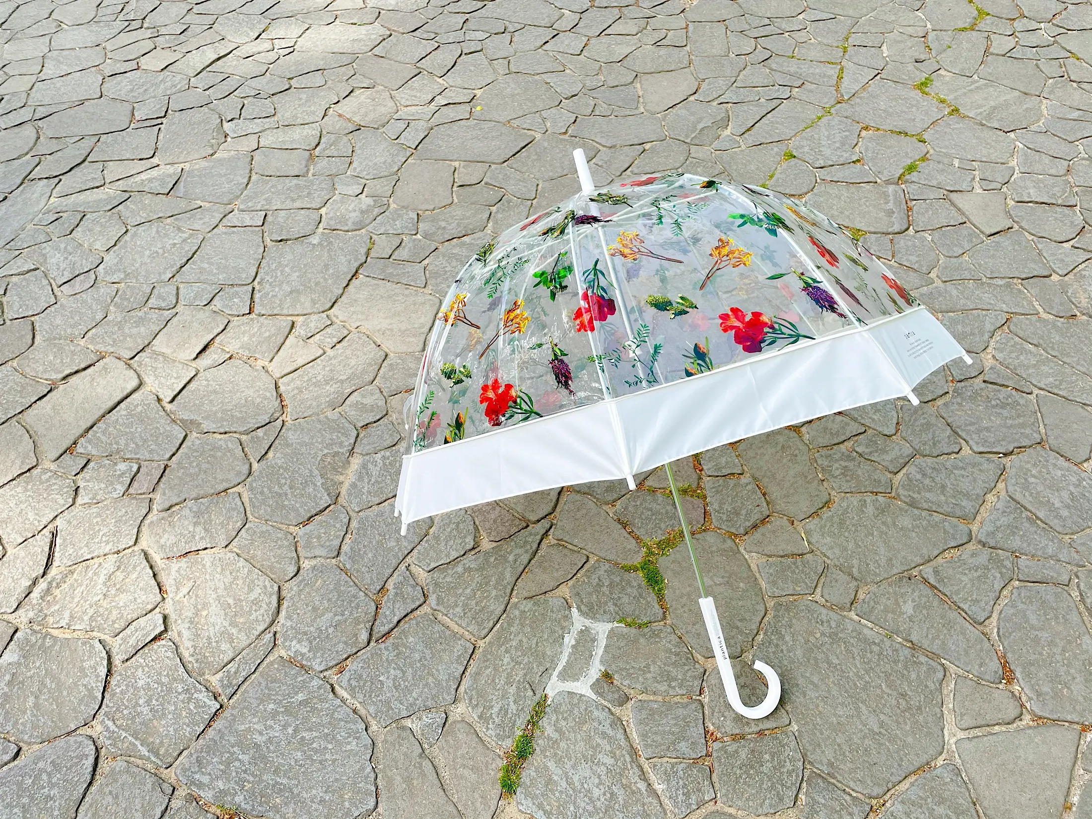 【雨空に花が咲く!?】《フラワーアートとコラボした傘》がおすすめ♡_4