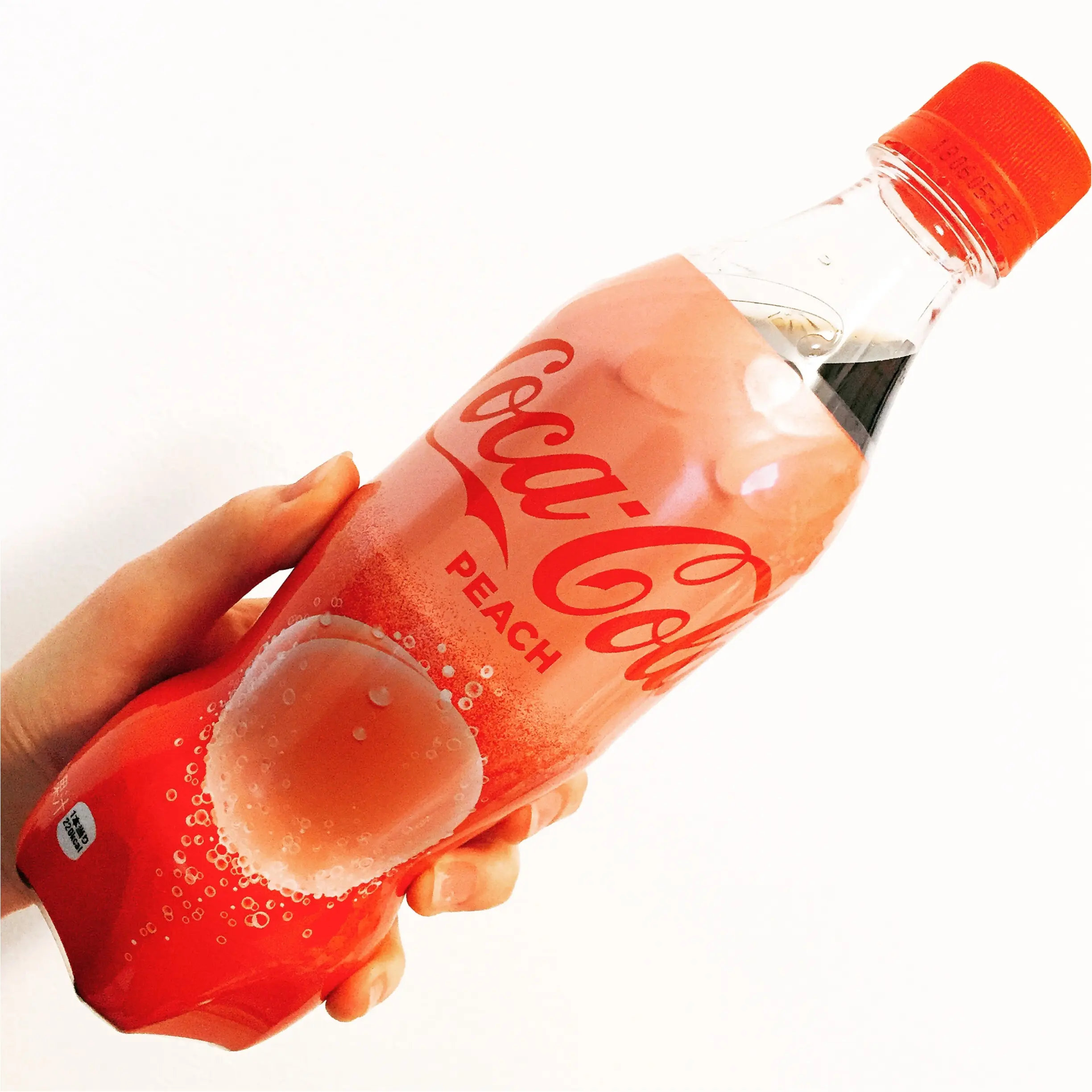 【世界初のコカコーラピーチ】飲んでみました♡_1