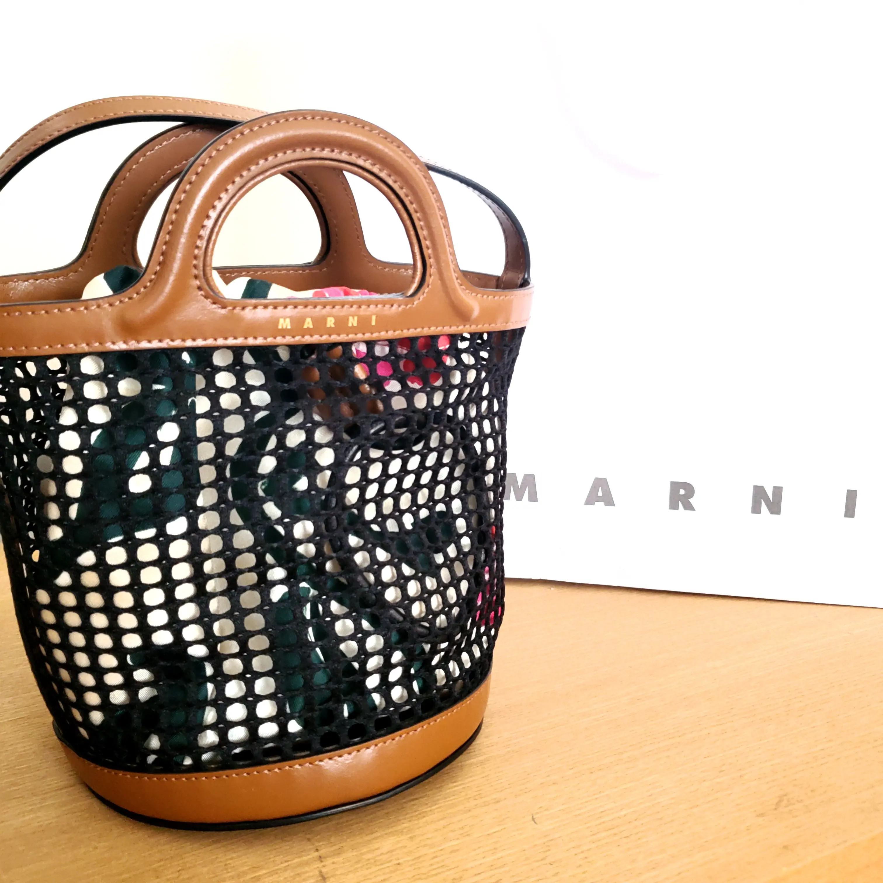 人気ブランド《夏のかごバッグ》バケツ型バッグでこなれ感【MARNI】_1