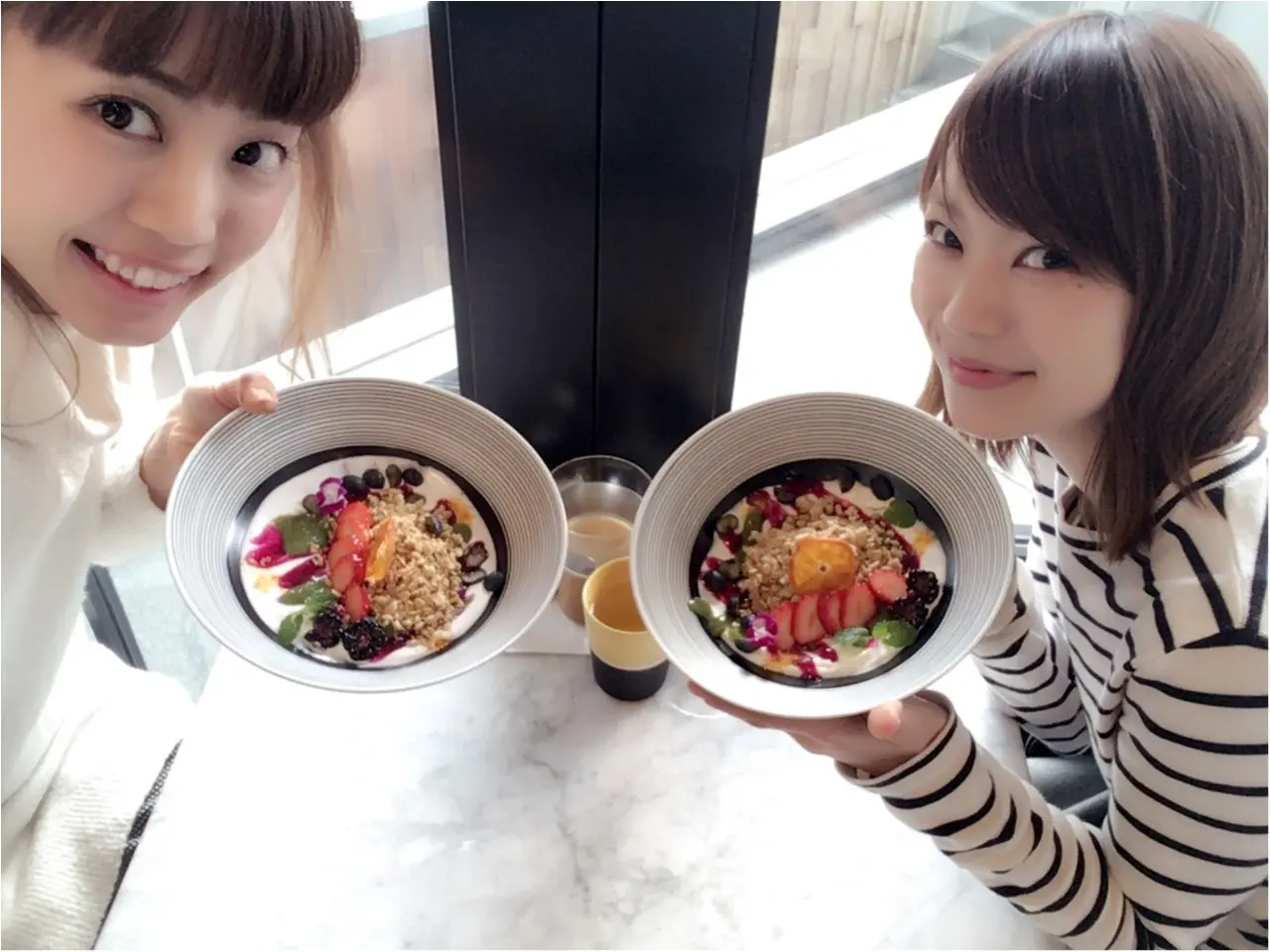 ★なーはるあやちるが『朝活』に選んだ場所は、人気の青山にできた《ELLE cafe》_3