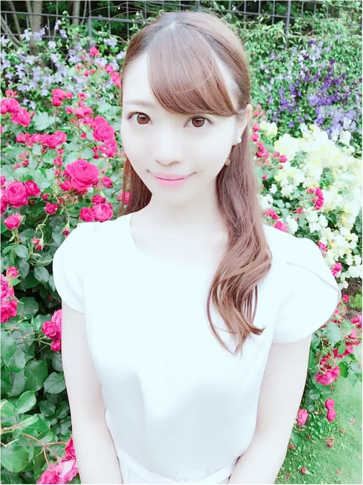 女の子の憧れ♡バラ園で素敵なひと時を、、(*^ω^*)_10