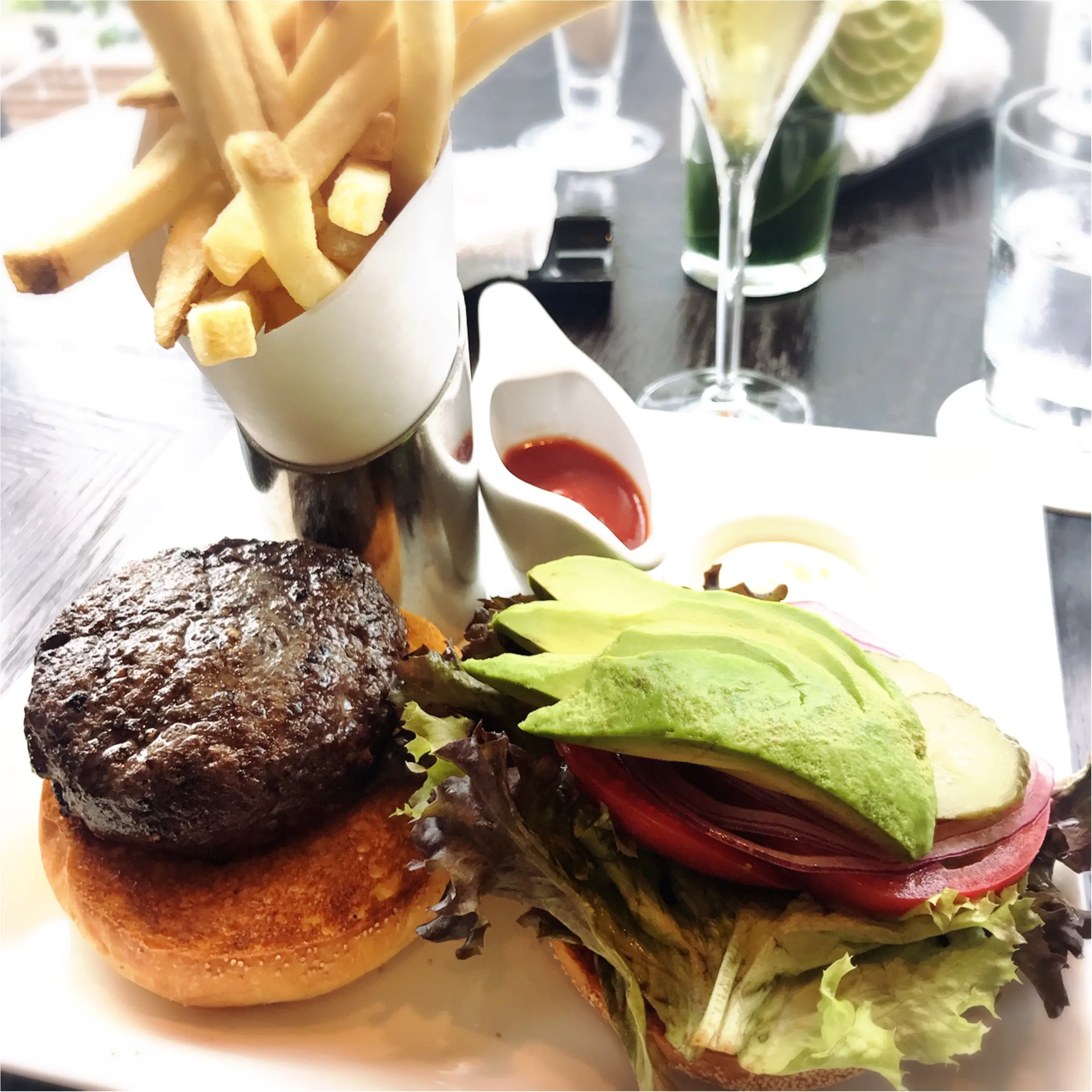 《MOTIF RESTAURANT & BAR @フォーシーズンズホテル丸の内》の贅沢ランチ&デザートビュッフェ♡_5