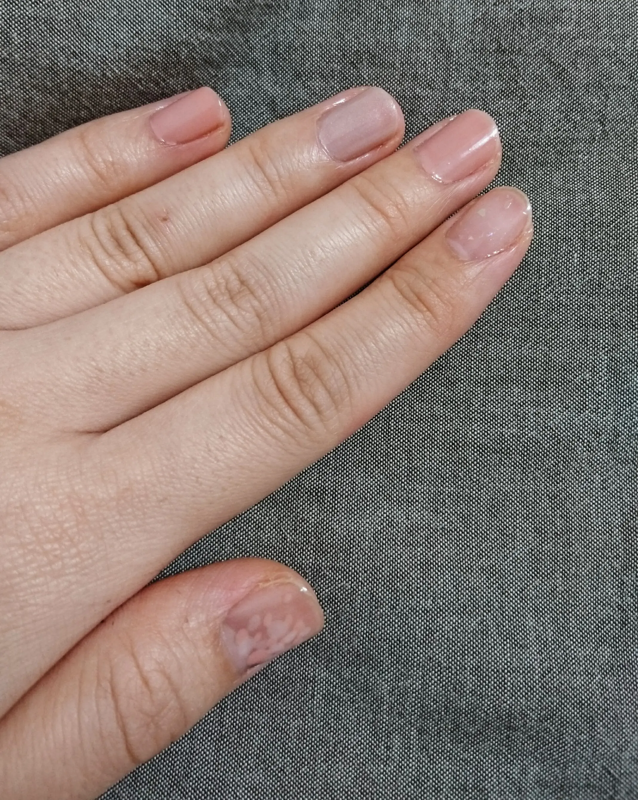 【おうち時間】プチプラネイルで桜風ネイル!_1