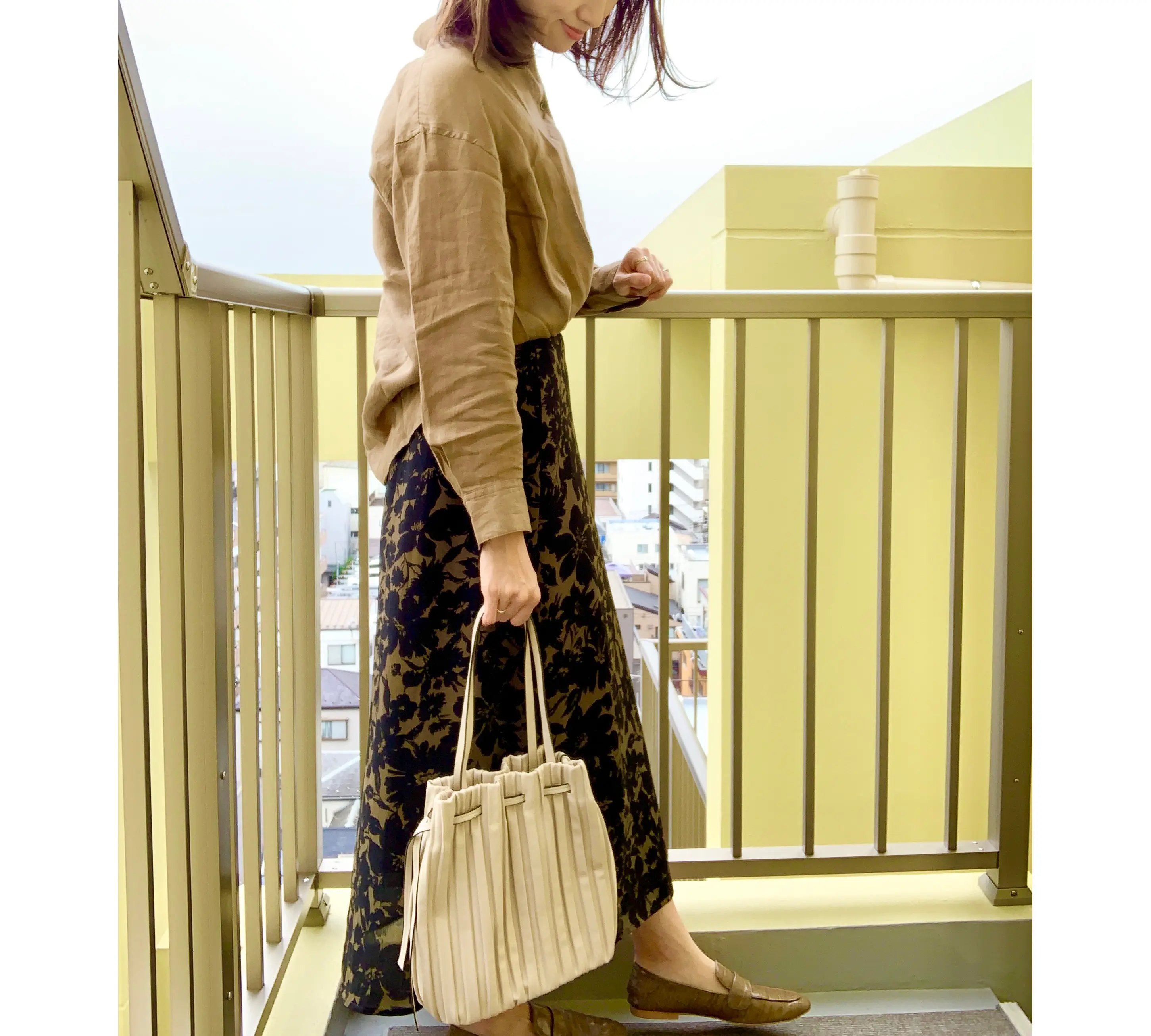 《週5で#ユニジョのリアルコーデ》【UNIQLO❤️】季節の変わり目に使えるブラウンシャツ☻_4