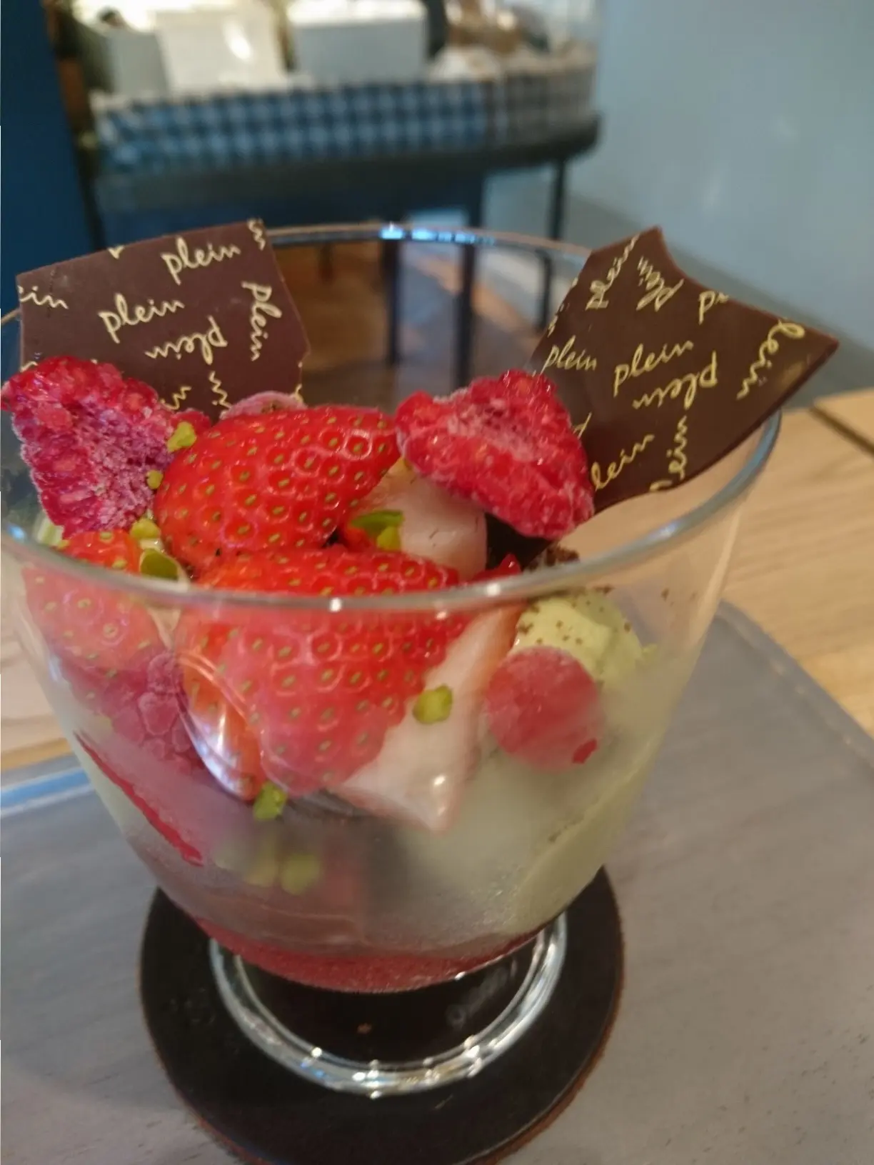 ≪関西・兵庫県≫美味しさにリピート率高☆パティスリー&チョコレート店のパフェ♡_1