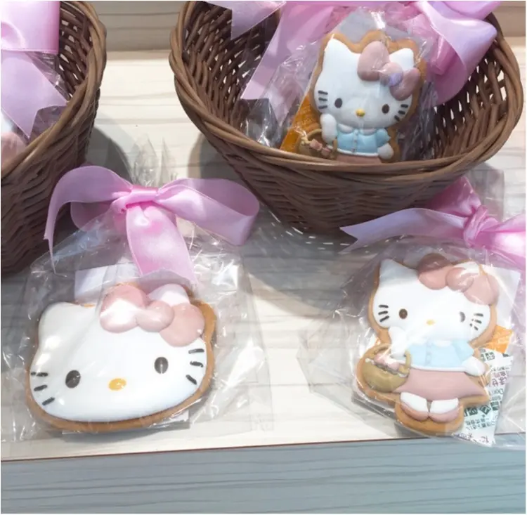 《キティちゃんのパン屋さんが原宿にオープン♡》かわいすぎるフード、限定グッツがたっくさん♡最後のページは初の試みです!!_11