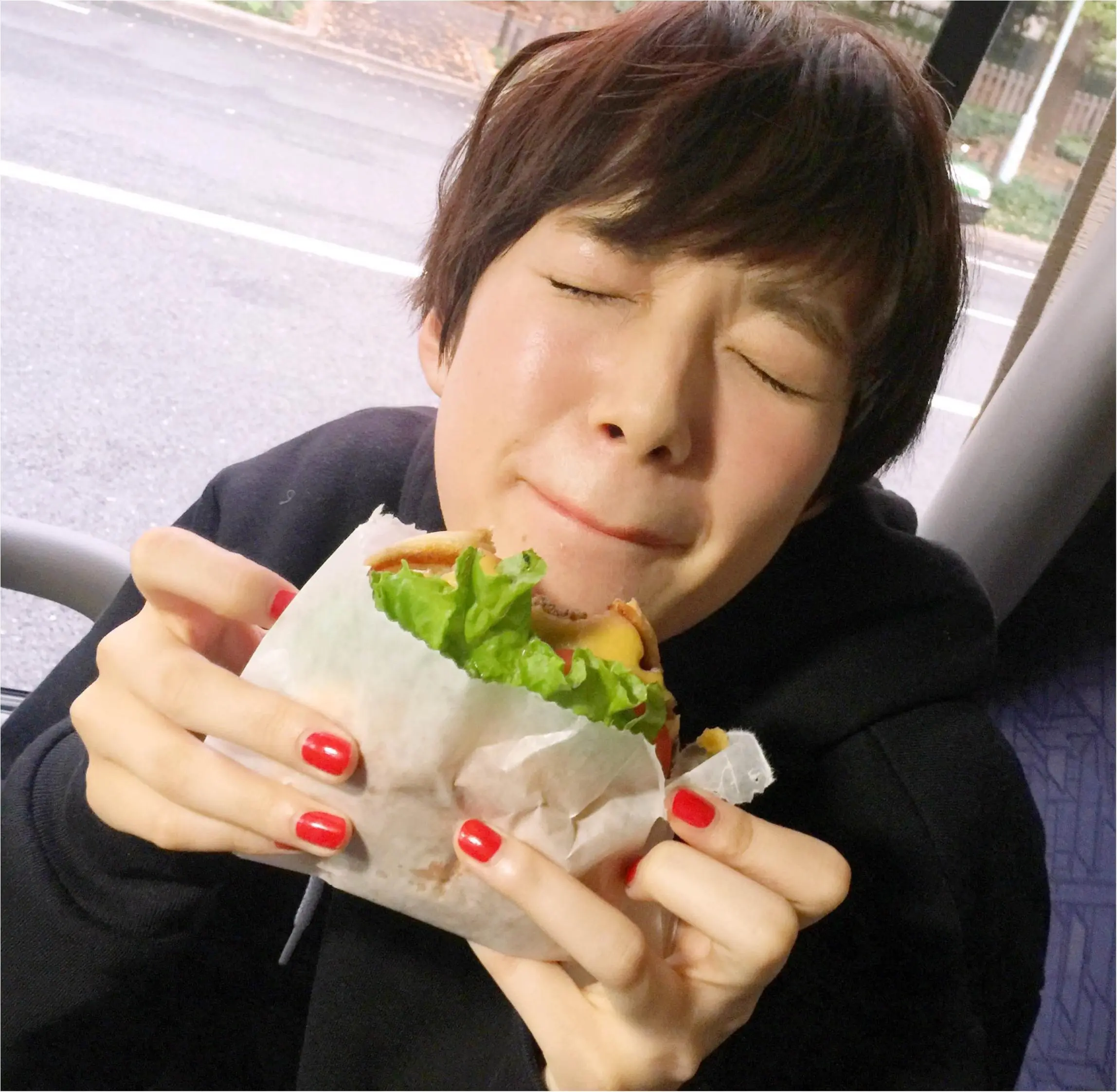 しーちゃん、ご褒美ランチは話題のあのハンバーガー!_3