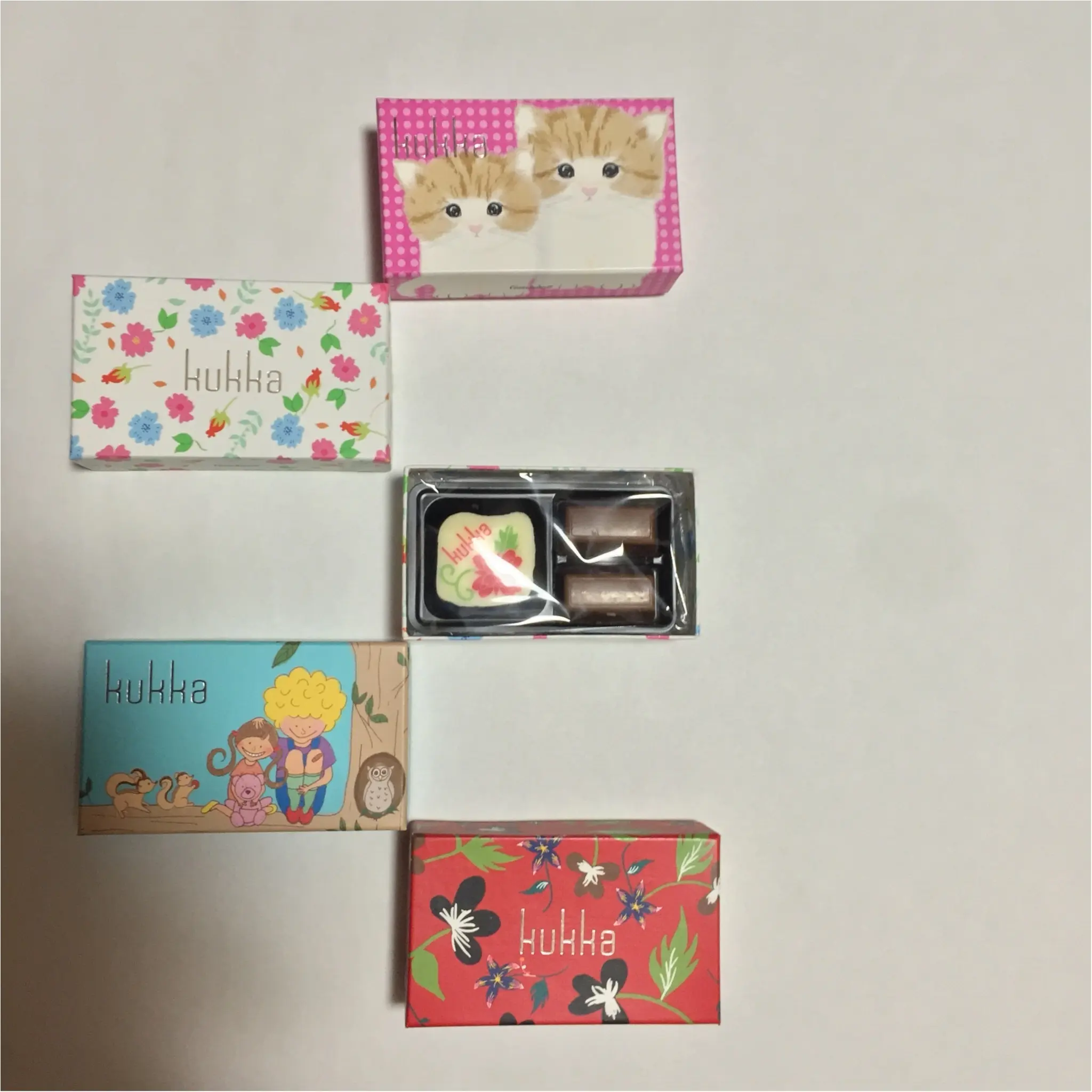 ""「誰かが必ず恋するチョコレート。」そのルックスで恋に落ちる。その味で恋に落ちる。みんなの心をつかんで離さないバレンタインチョコレート5選。""_6