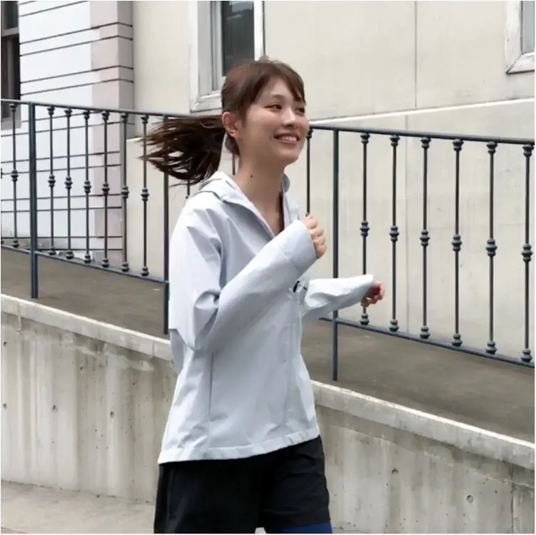 だーりおがついに走り出した!? 秘密の自主トレ、裏レポート! 【#モアチャレ 内田理央の「キックボクシング」チャレンジ!】_2