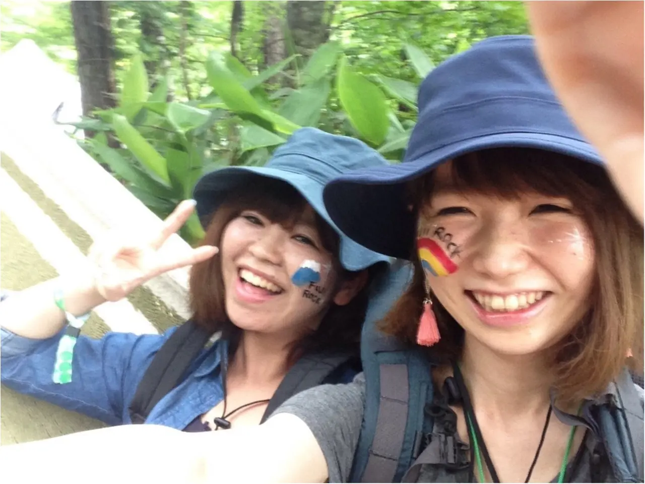 《カウントダウン開始!》 FUJI ROCKへの道♡これであなたも"FUJI ROCKER" プロに学んだカラーメイクでキメるフェスメイクのすゝめ♡_6