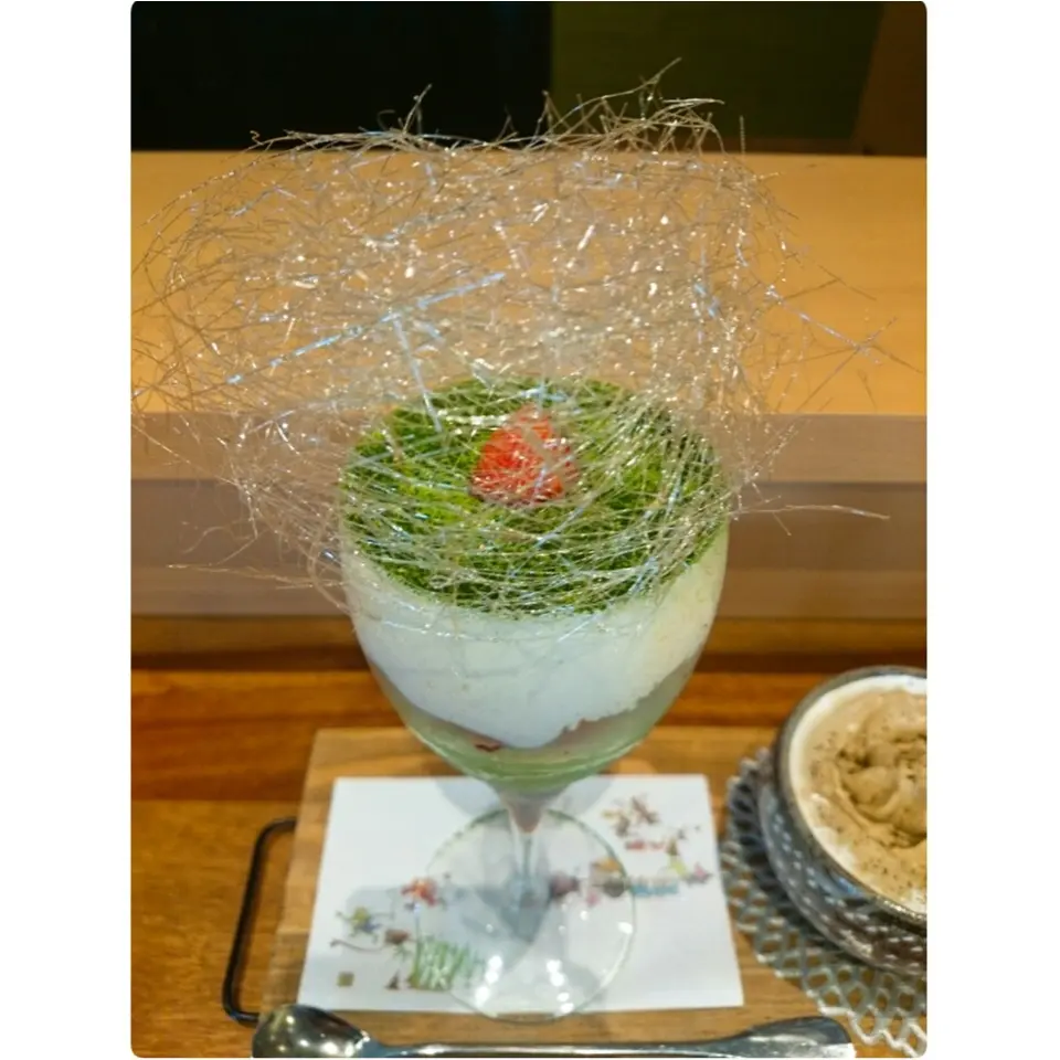 《京都にきたなら必ず行くべき!!》うっとりする程美しい♡「茶味匠 清水一芳園」の1日10食限定抹茶パフェが絶品すぎる♡_3