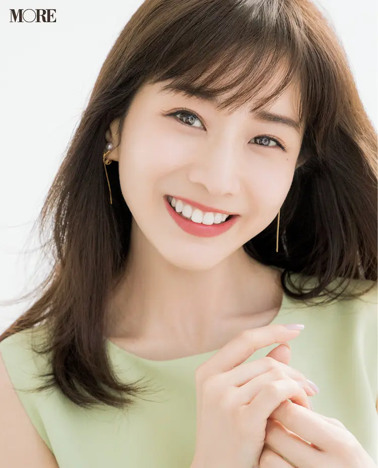 田中みな実さんに聞く「お仕事メイク」Q&A。くずれない方法や、透明感の高め方は? 『カネボウ』や『コスメデコルテ』の愛用リップも公開!_7