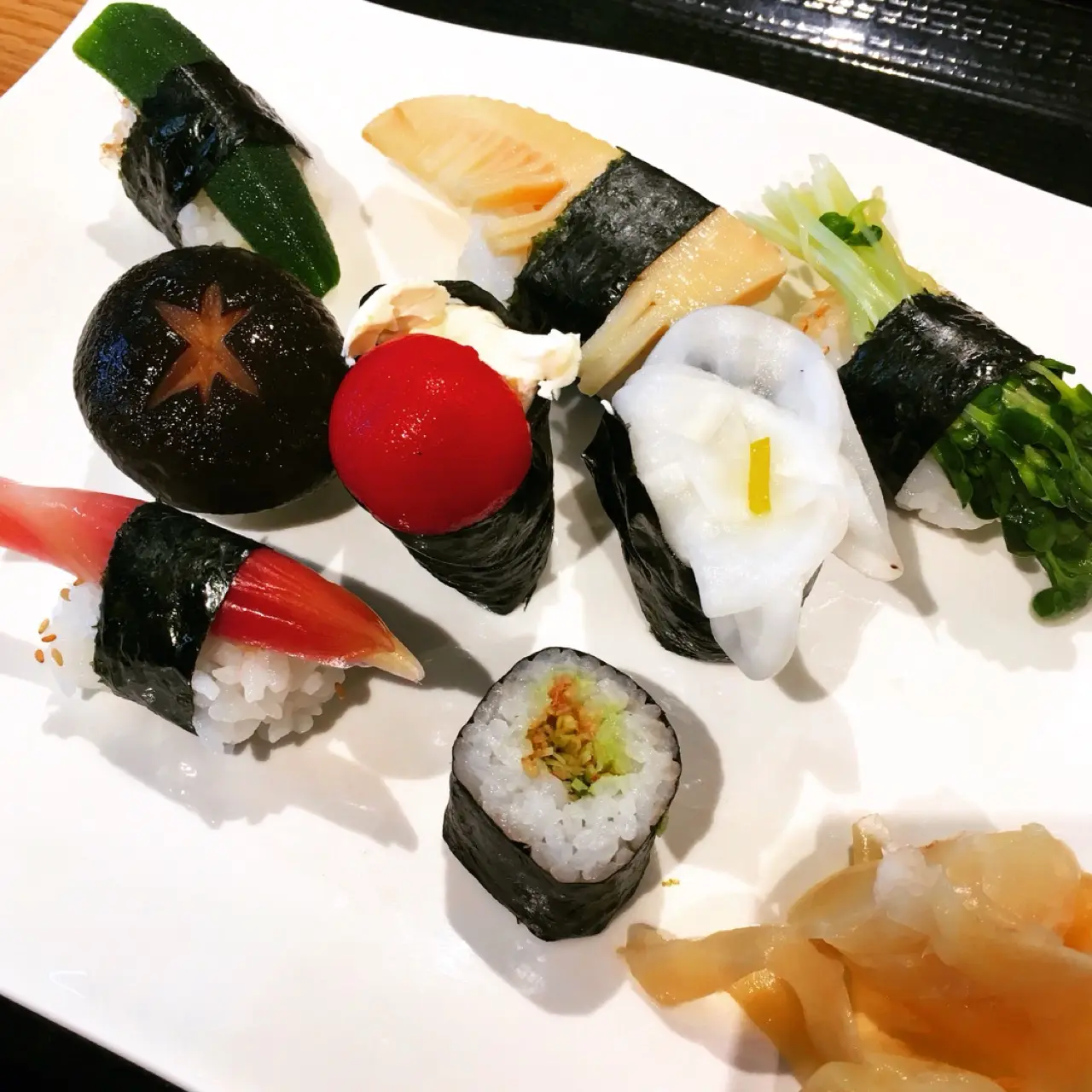 お魚が苦手でも大丈夫!フォトジェニックな野菜のお寿司を食べてきました♡_1
