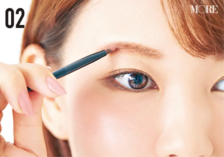 小顔効果のある眉の描き方や、夜まで崩れない眉メイクのコツとは⁉ 美容家・立花ゆうりさんの『優しげピンク眉』に注目 _4