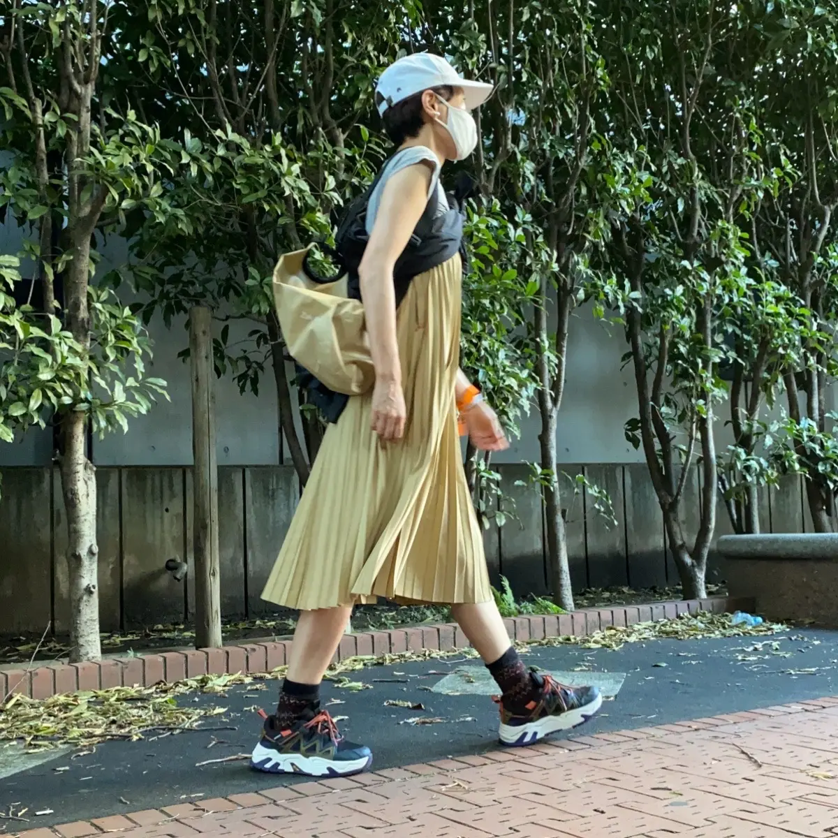 ワークマンの撥水ライトプリーツスカート、夏フェス妄想コーデ
