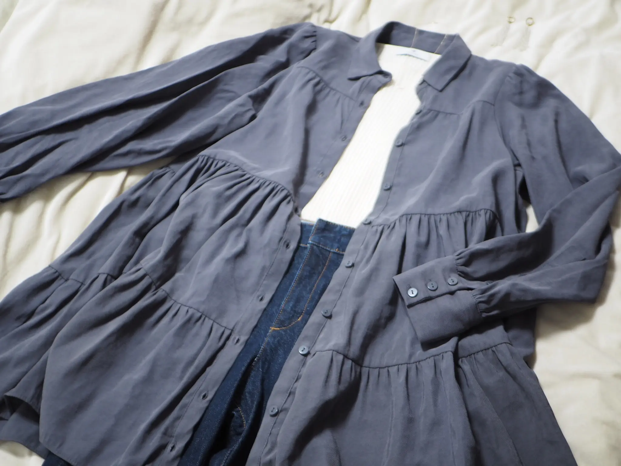 【ZARA】今から春まで着回せる! おすすめのトレンド服《ティアードシャツ》★_6