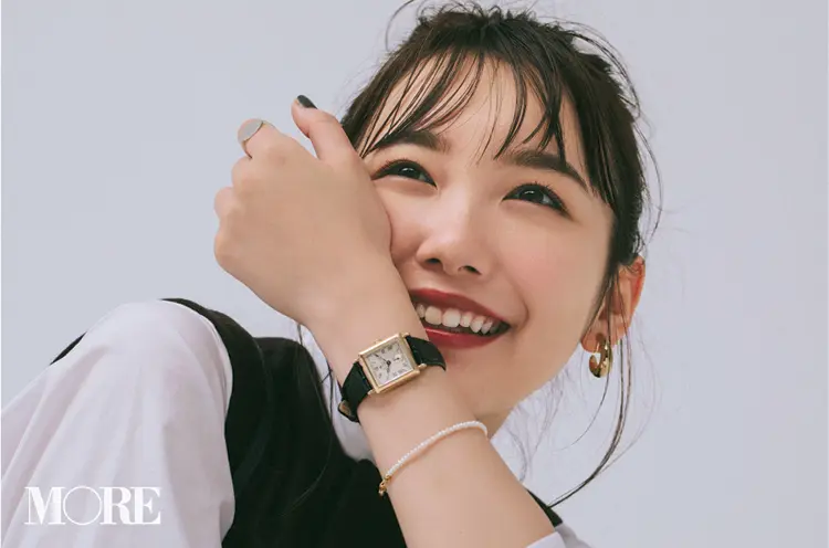 スタイリストが「ガチで頼った」小物を発表! あのバッグ、この靴、そのアクセ♡ 記事Photo Gallery_1_10