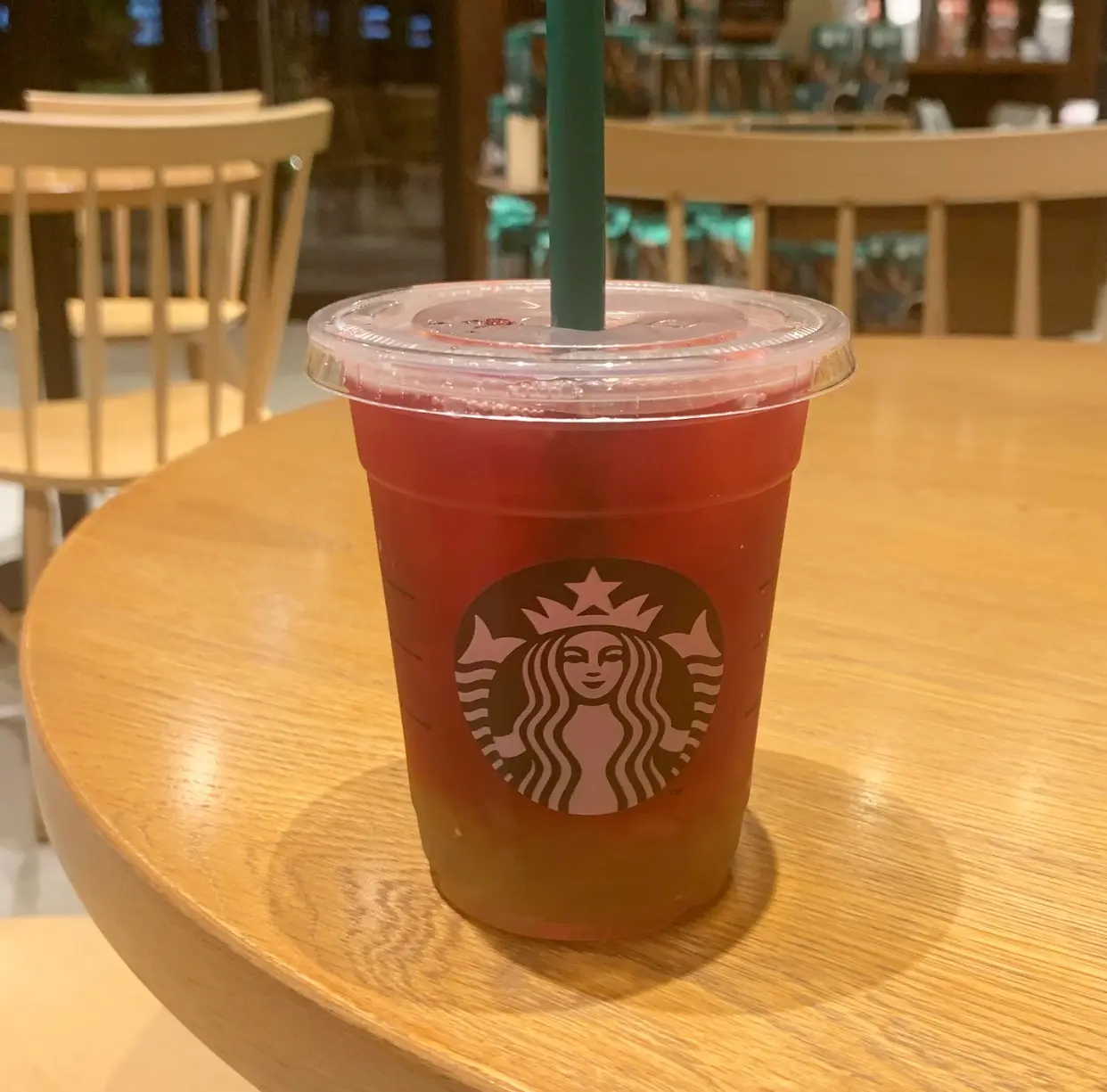 【スタバ新作】8月30日発売!!!ピンクとグリーンのりんごづくし!!皆さんはもう飲みましたか?⑅︎◡̈︎* _3