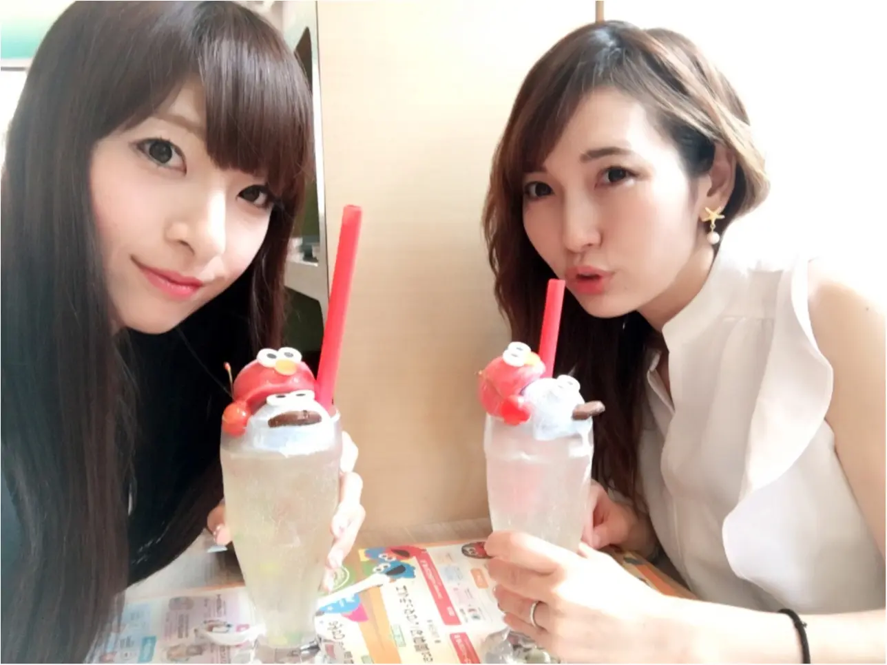 ♡原宿のエルモカフェ満喫‼︎♡モアハピ◡̈のぞみ♡_10