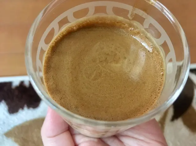 YouTuberねおちゃんが紹介してたダルゴナコーヒー作ってみた!〜おうち時間〜_4
