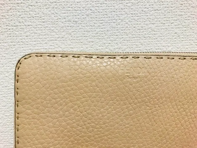 【20代女子の愛用財布】FENDI♡お財布は長く愛せるものを。_2