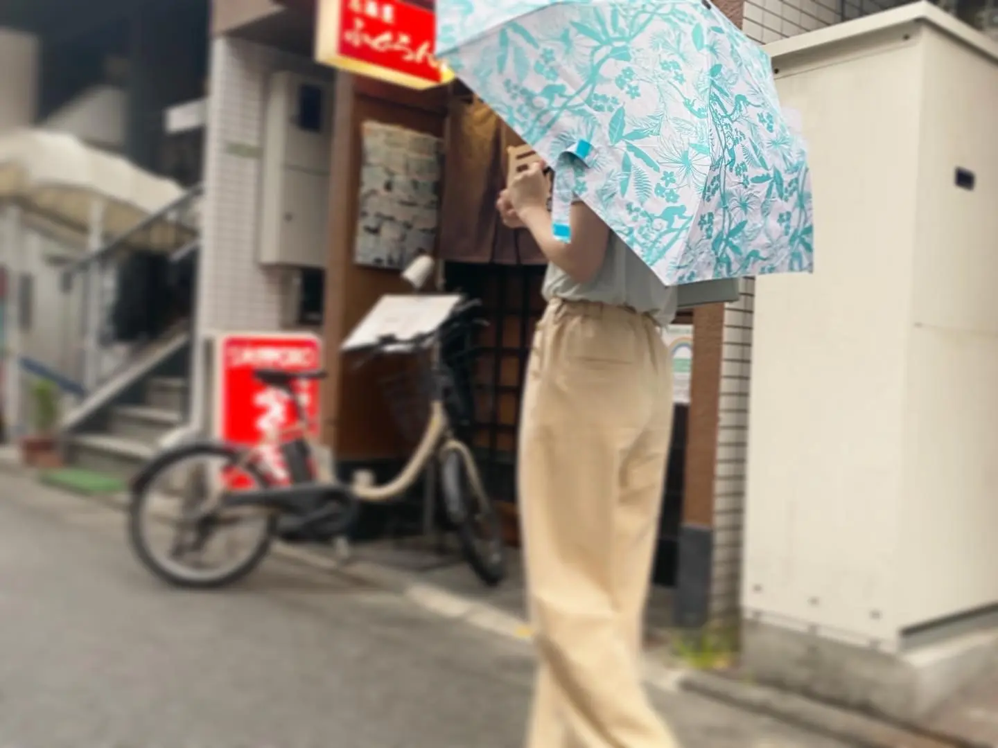 雨の日もテンションあがる折りたたみ傘_1