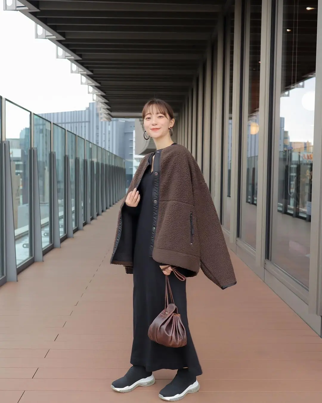 Premiumインフルエンサーズのインスタ拝見! 身長158㎝いのうえまおさんは『UNFIELD』のもこもこアウターを着ておでかけ♬_1