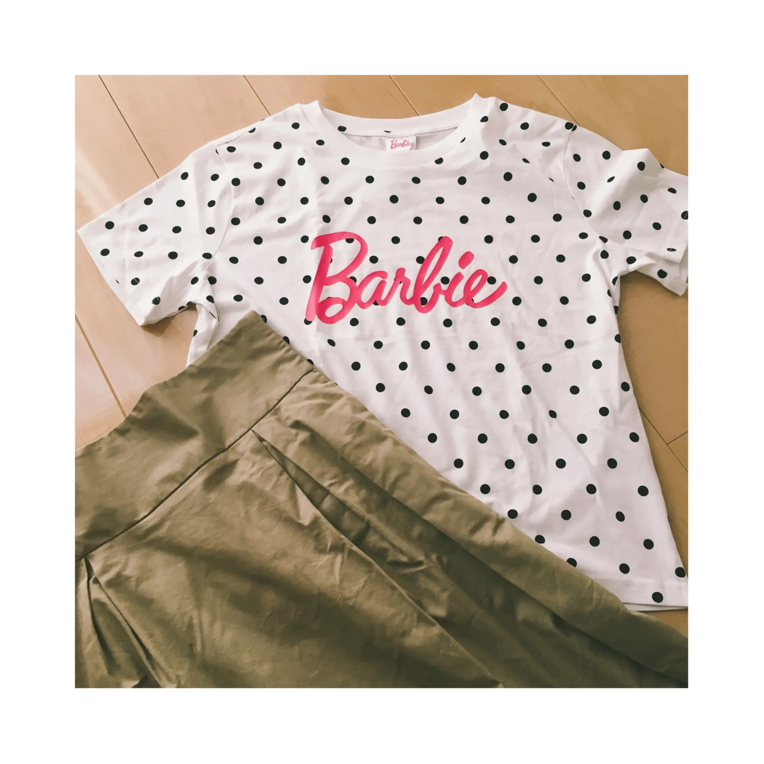 《大人が着ても可愛い♡》【GU】初のコラボ★大人気!BarbieとのコラボTシャツを¥790+税でgetしました✌︎❤️_3