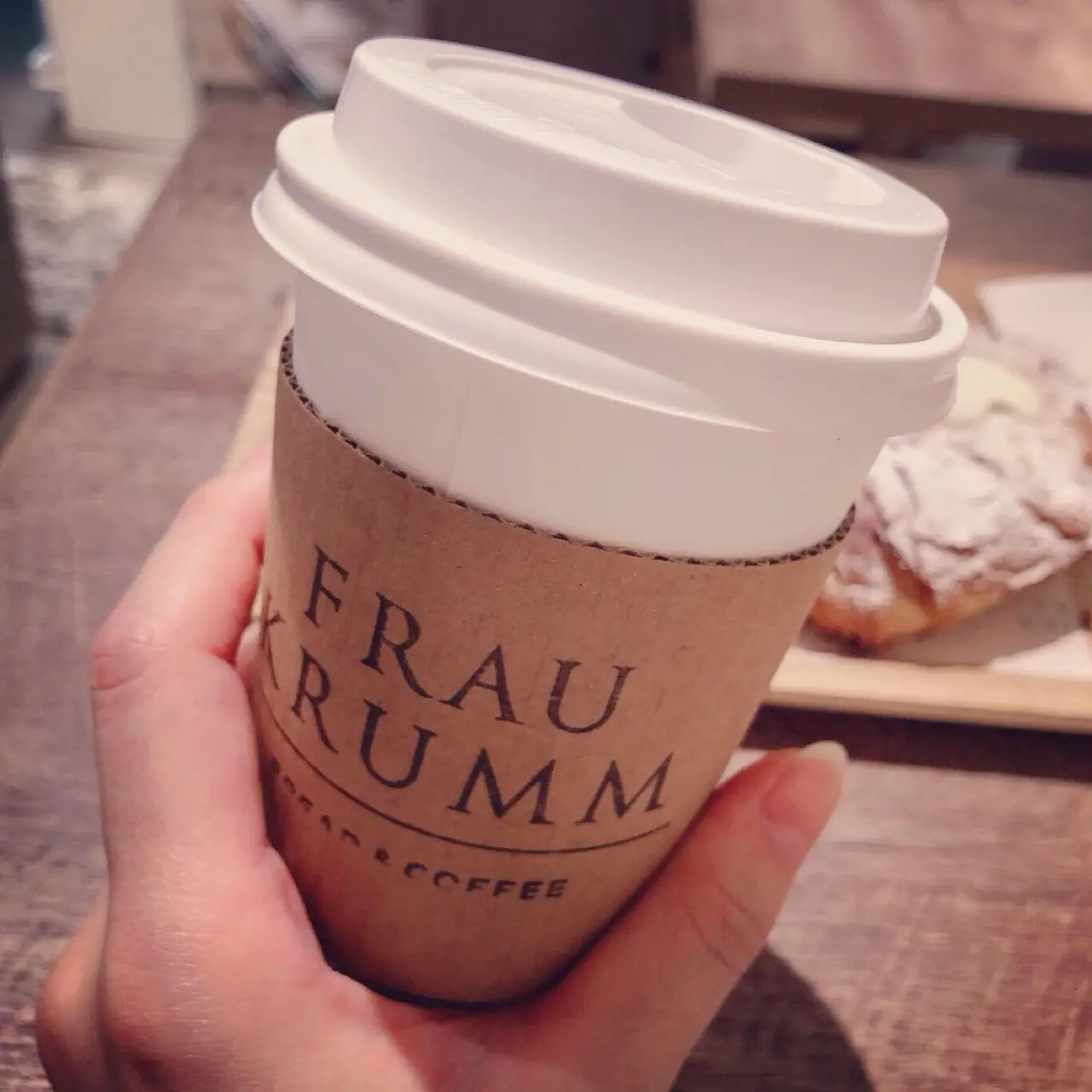 <東京*恵比寿>東京でイチオシの大好きなおいしいベーカリー"FRAU KRUMM"♡_4