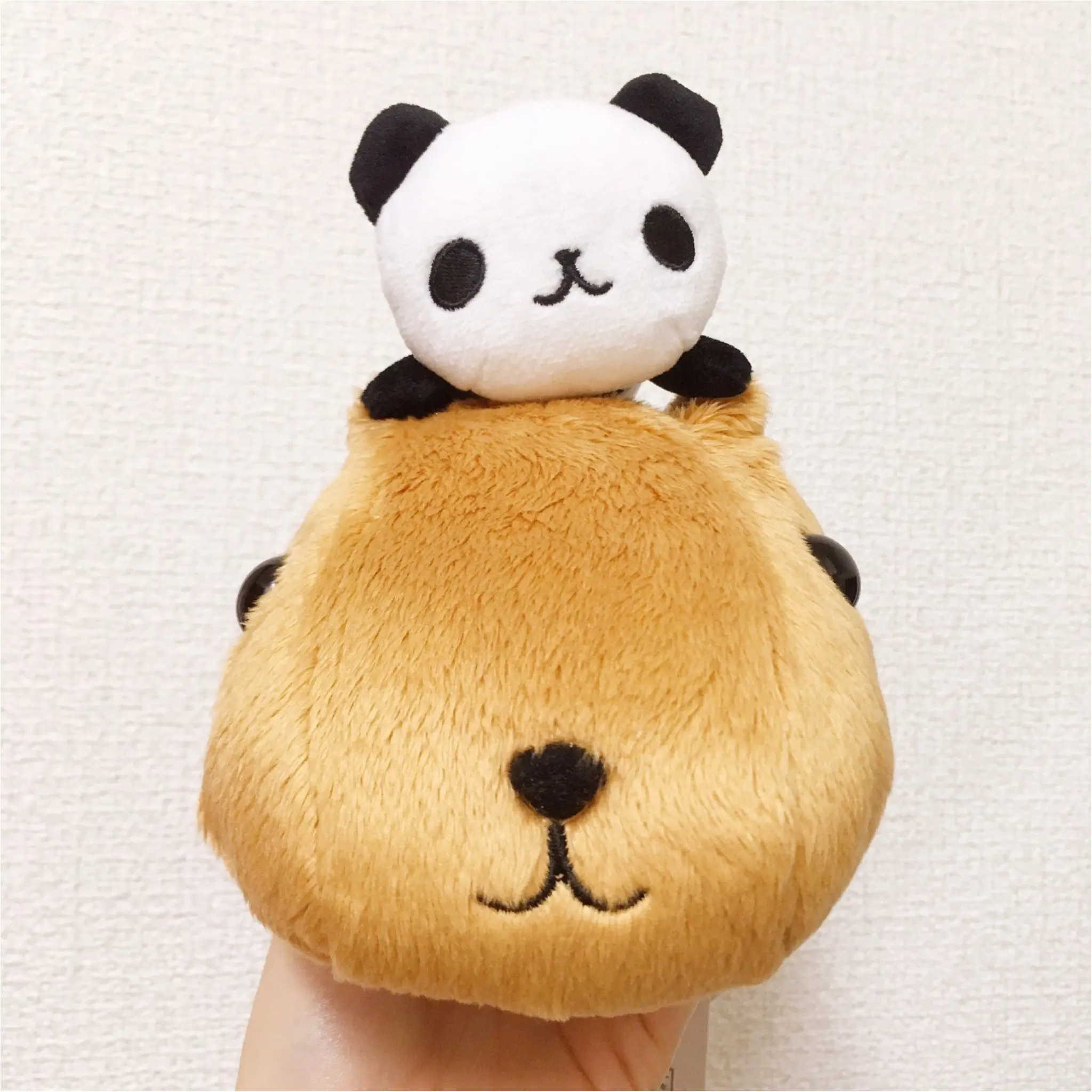 【カピバラさん】と【パンダ】がコラボ♪限定グッズを見逃すな♡_1