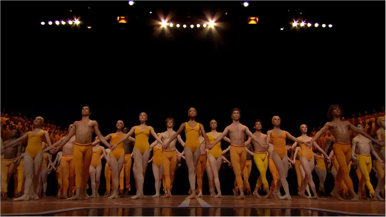 ダンサーが踊りで表現する「第九」にうっとり♡ 年末年始にピッタリの映画『ダンシング・ベートーヴェン』_1