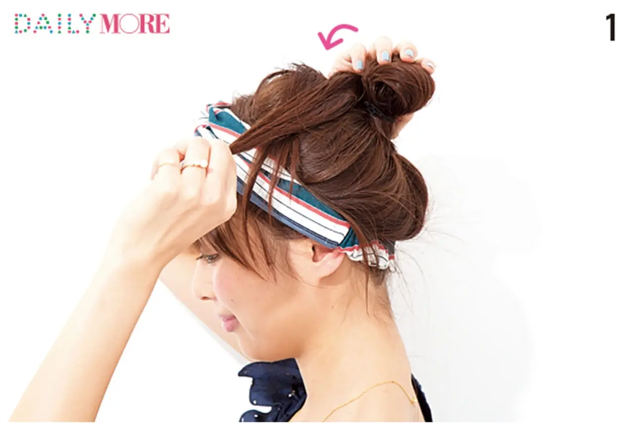 顔まわりがぱっと華やか! 「ターバンをつける日」の1分間夏ヘアアレンジ♡_4